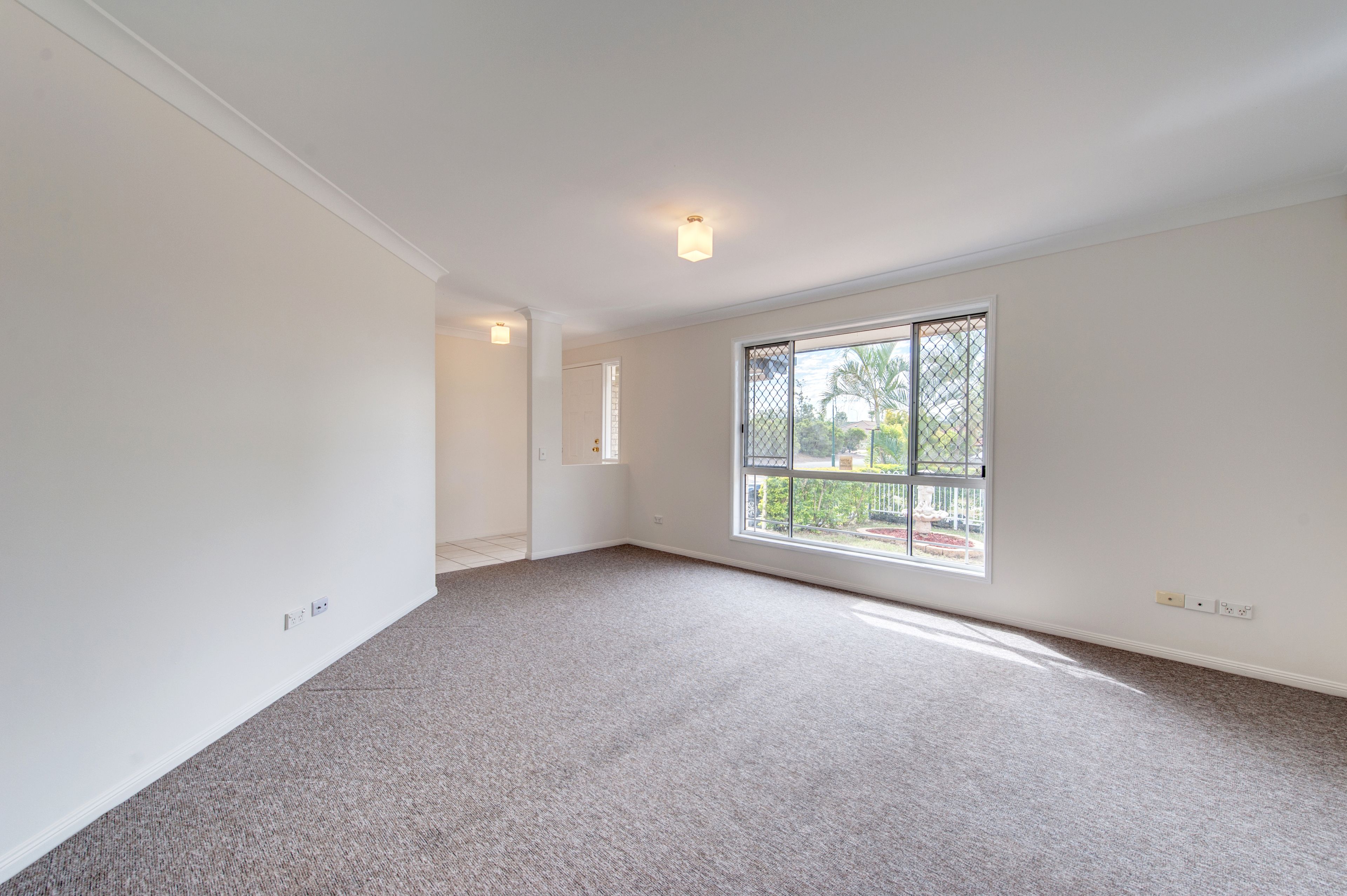 135 Whitmore Crescent, Goodna, QLD 4300