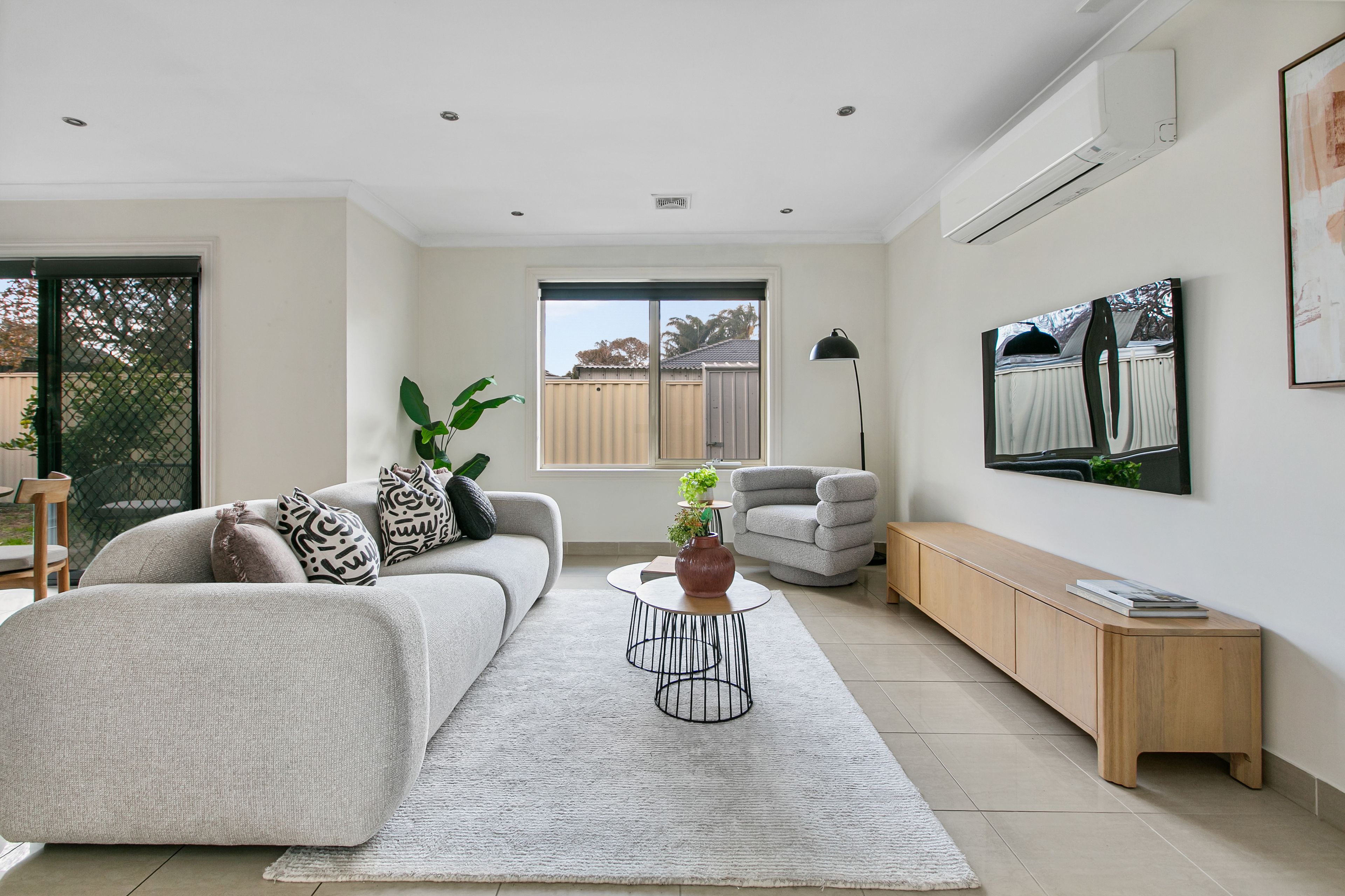 91A Royal Parade — photo 3 of 11