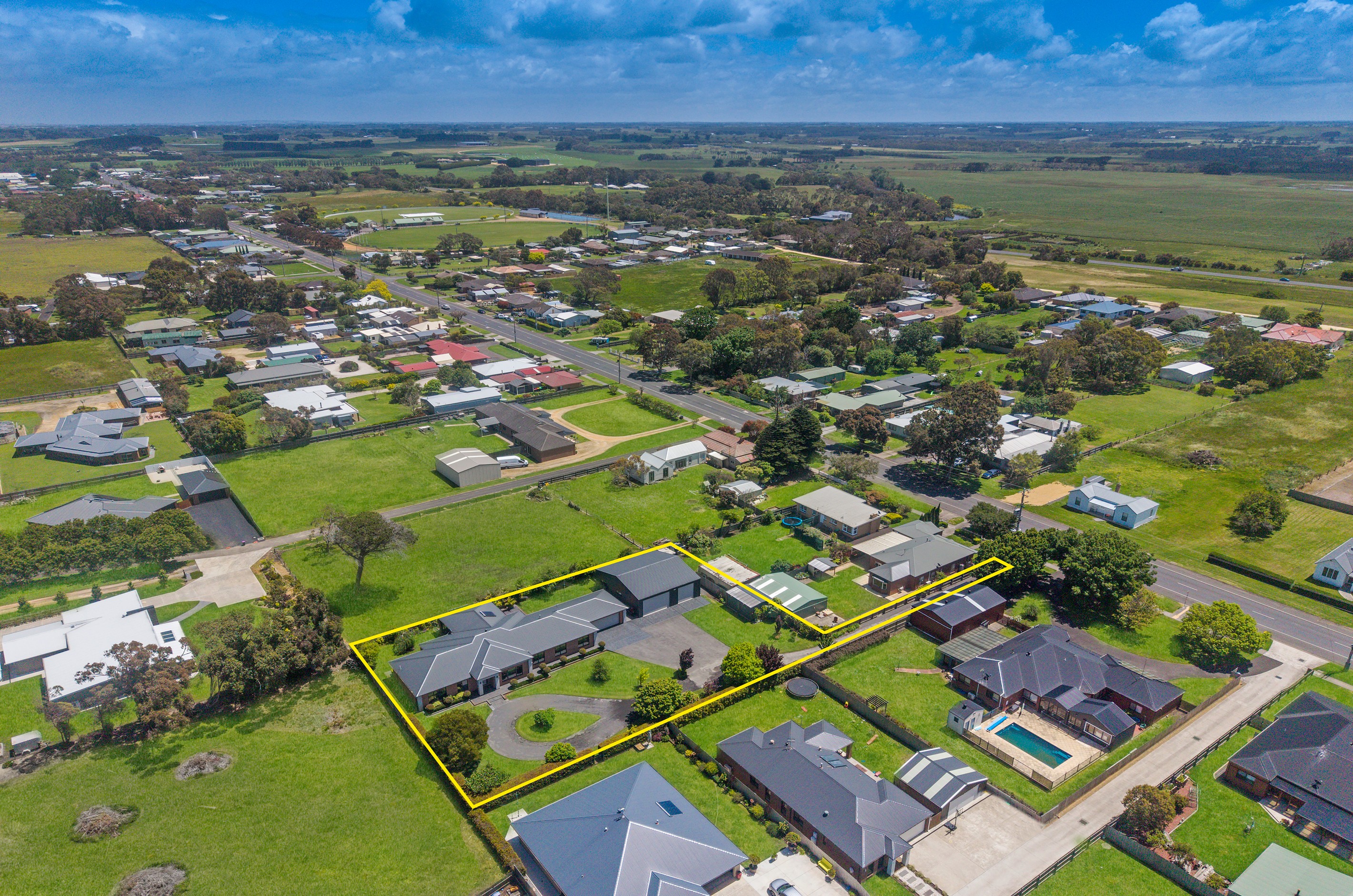 2/119 Ziegler Parade, Allansford, VIC 3277