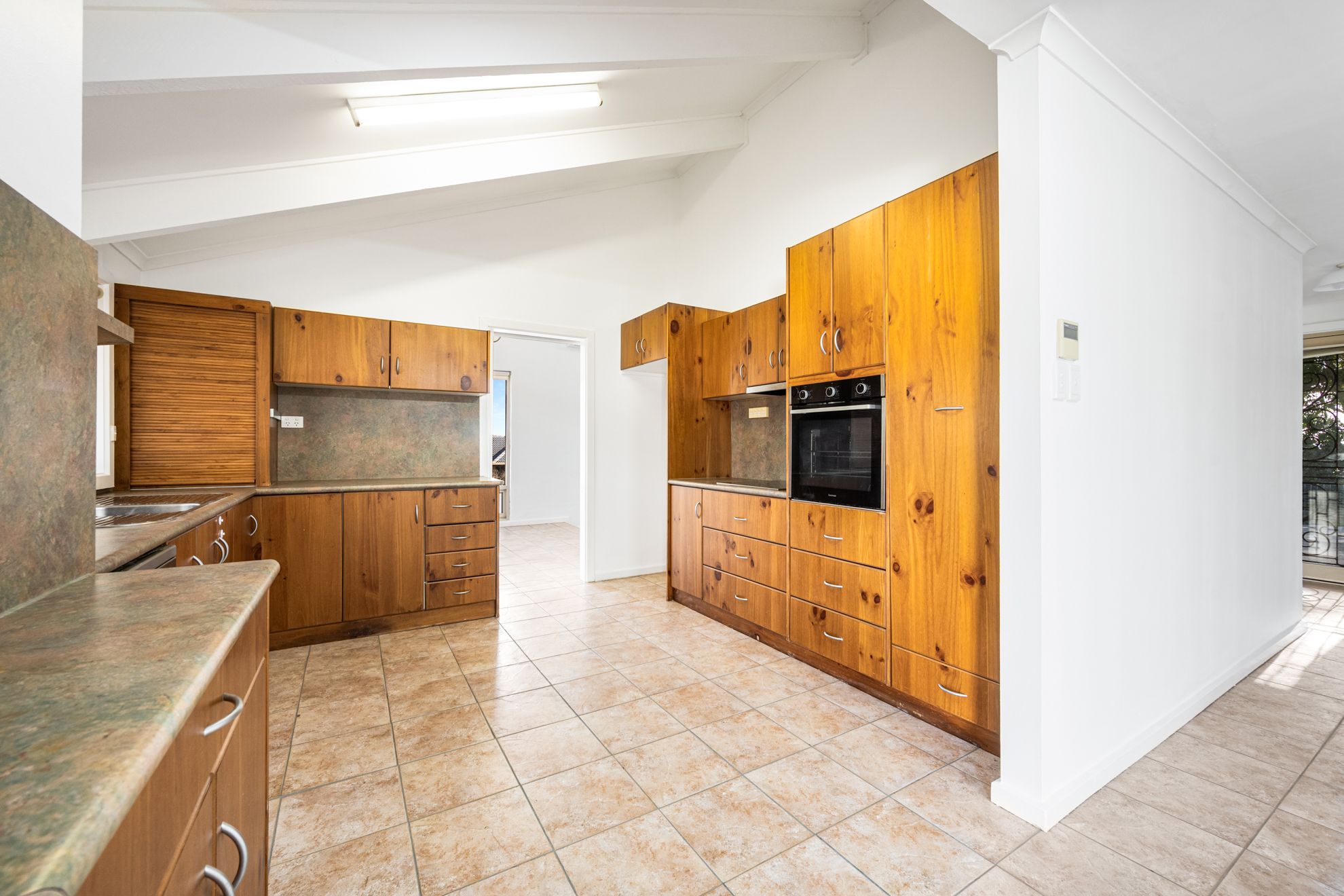 6 Campbell Street — photo 5 of 19