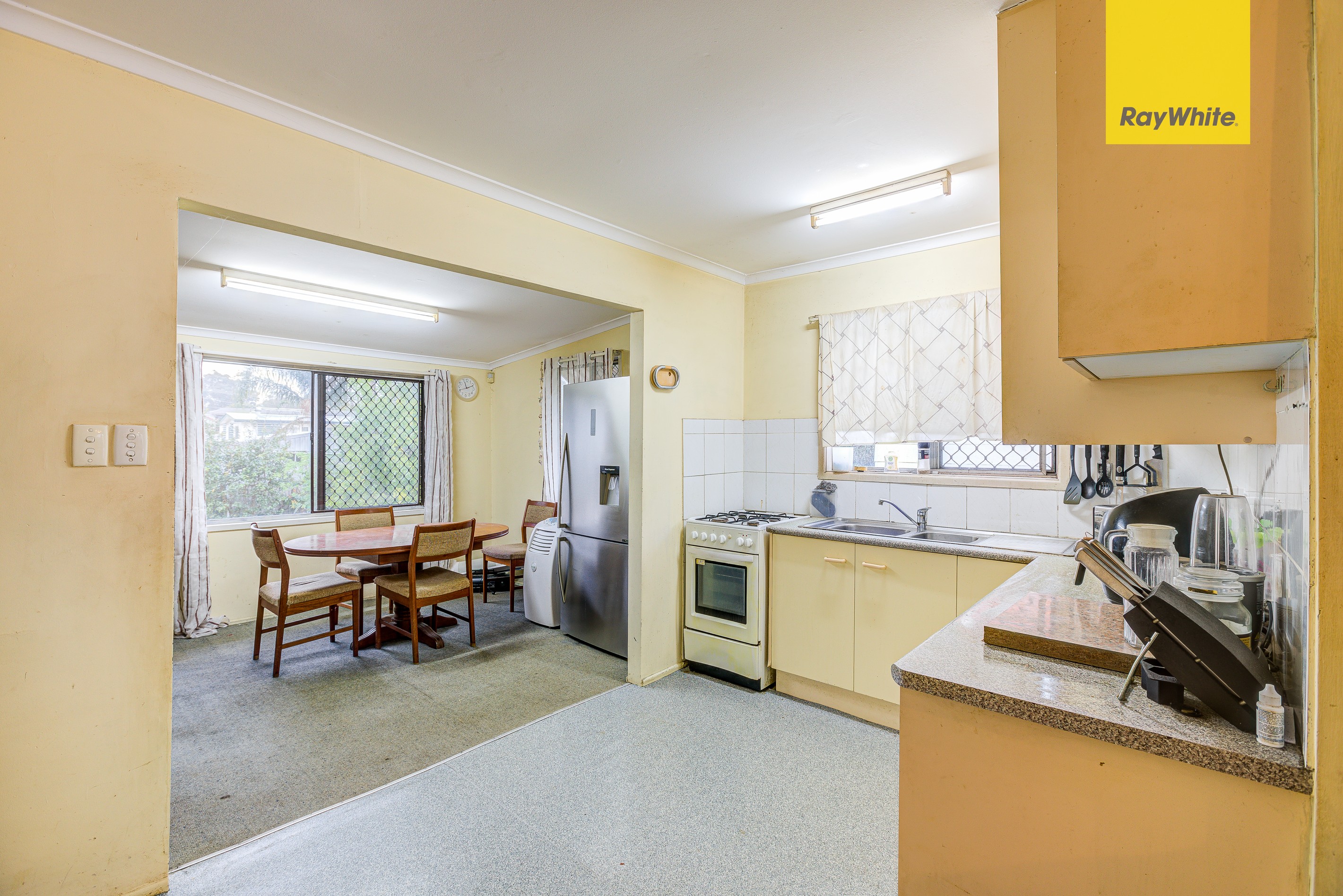 11 Heather Street, Logan Central, QLD 4114