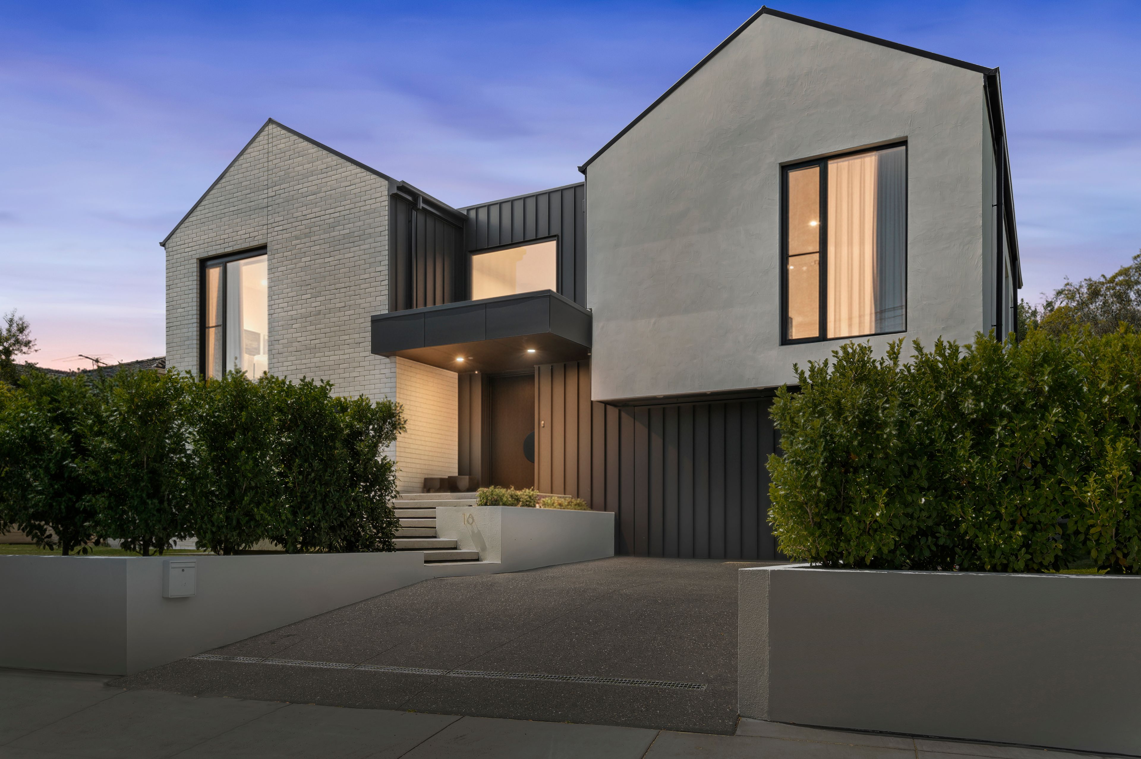 16 Melissa Street, Mount Waverley VIC 3149