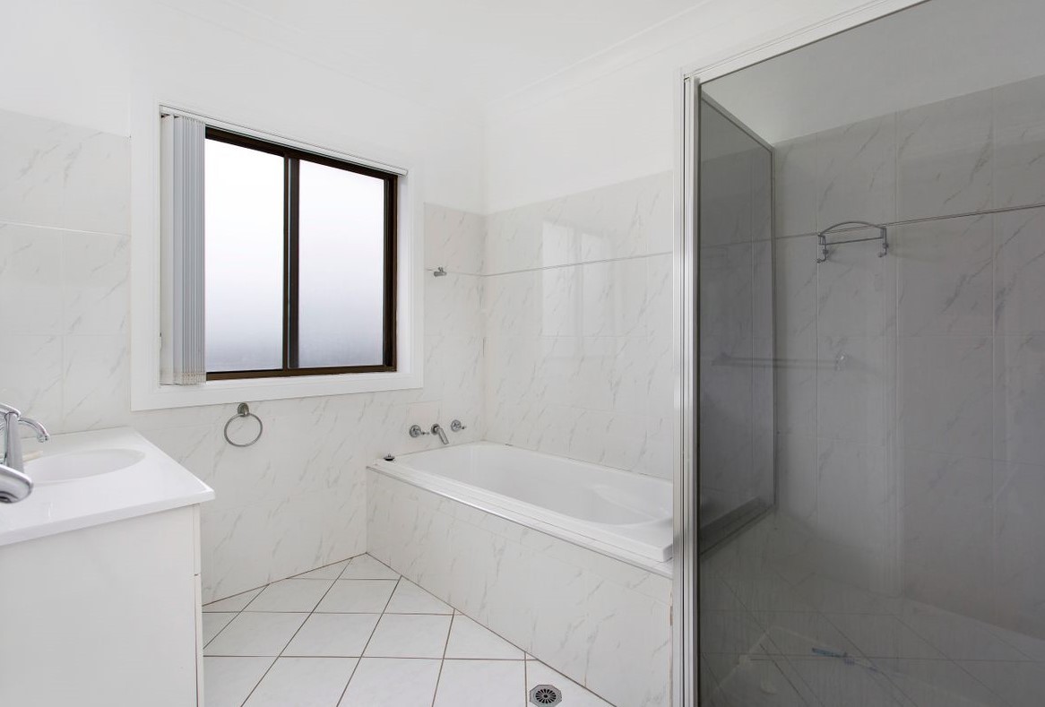56 Minda Crescent, Oak Flats, NSW 2529