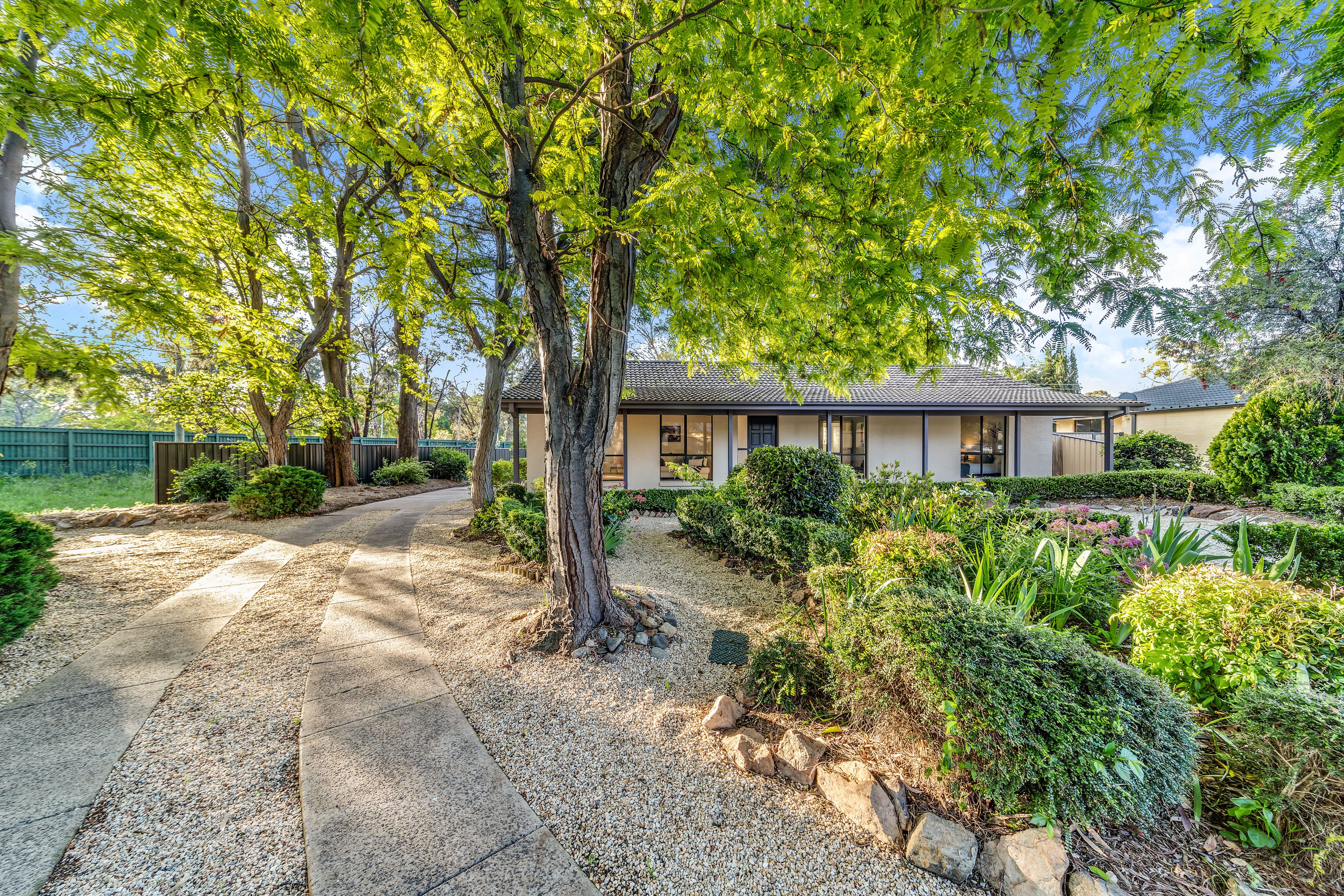 8 Matthews Place, Gowrie, ACT 2904