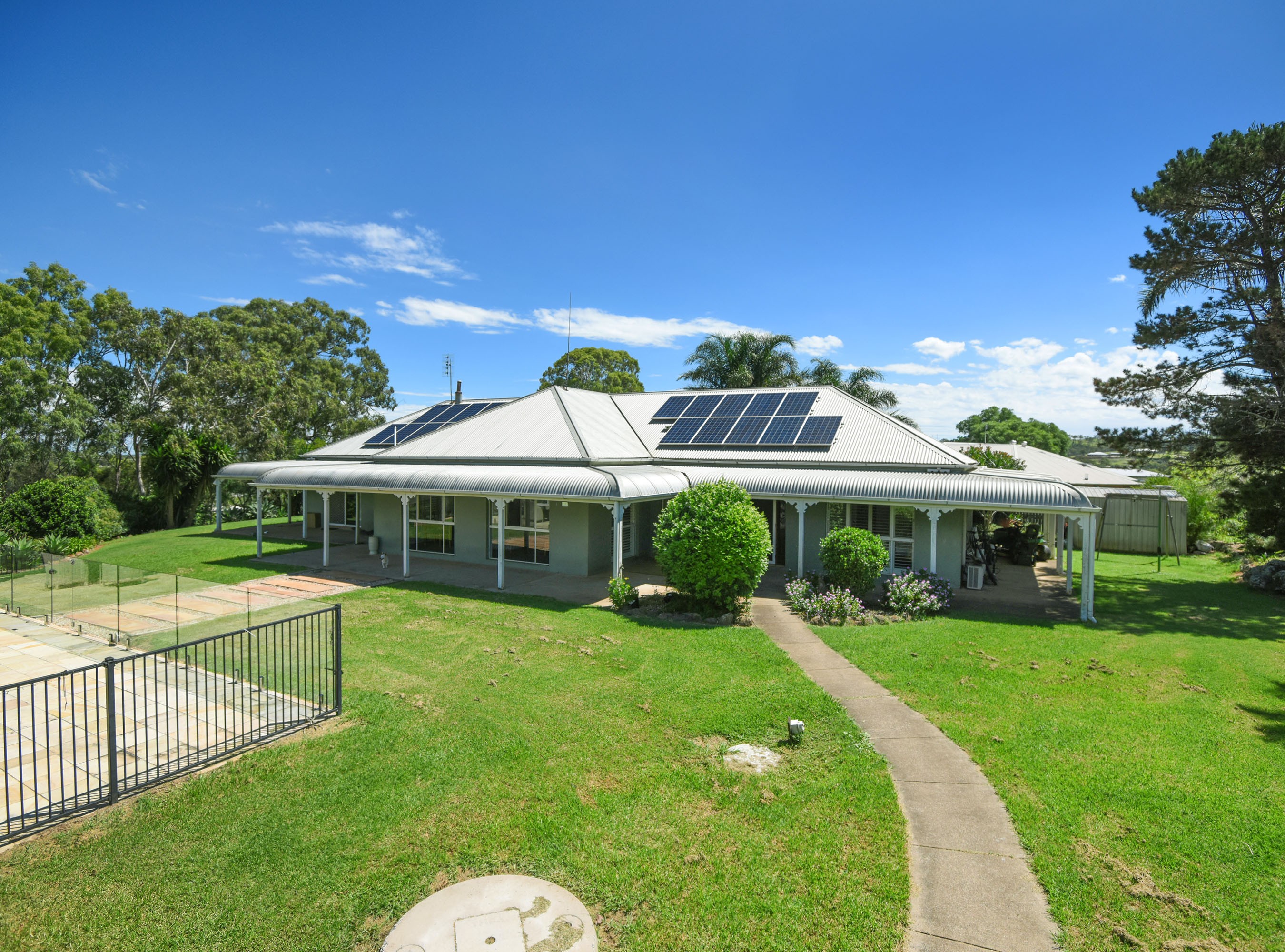 2 Cooper Road, Glenvale, QLD 4350