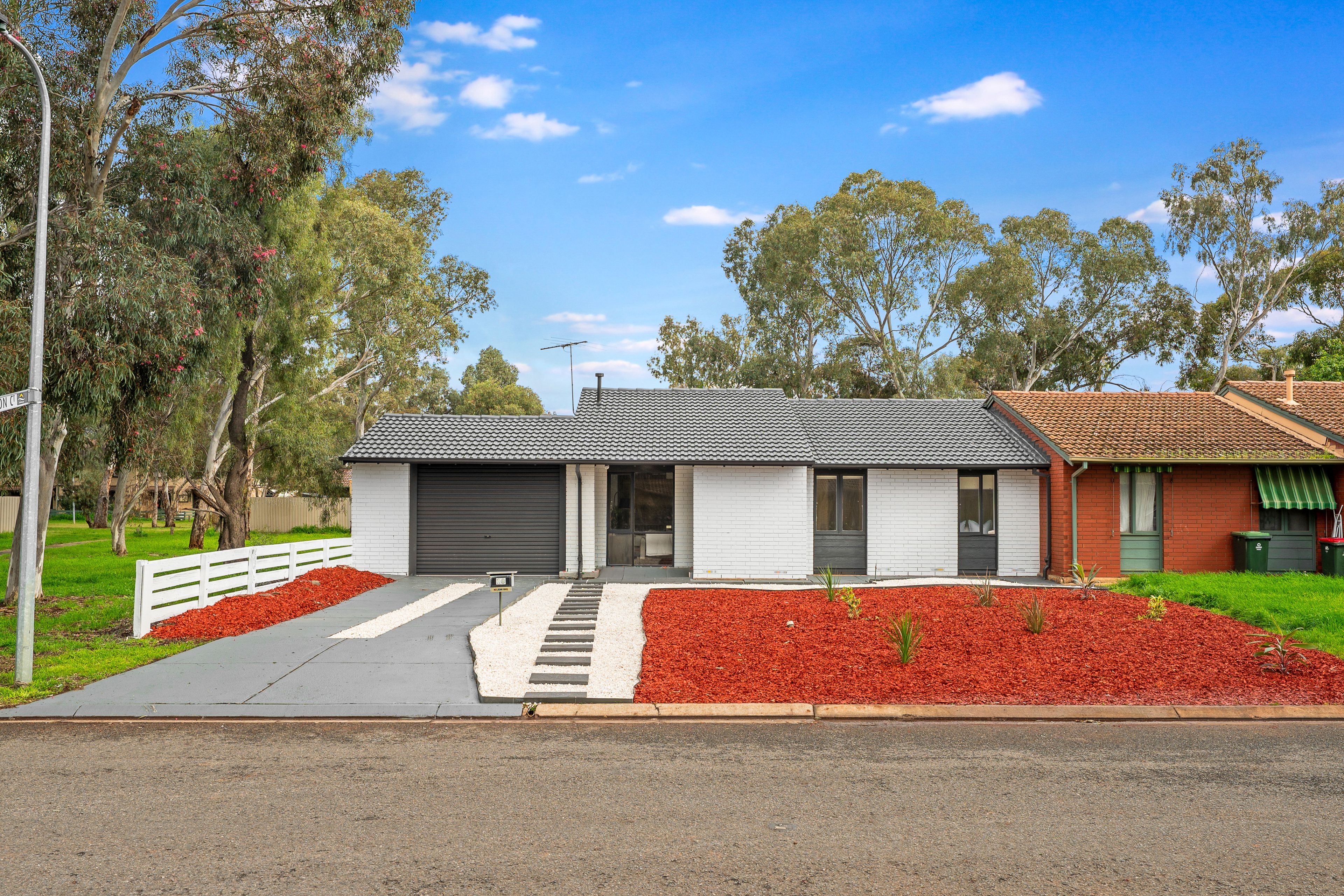 10 Woodcock Crescent — photo from Ray White Para Hills