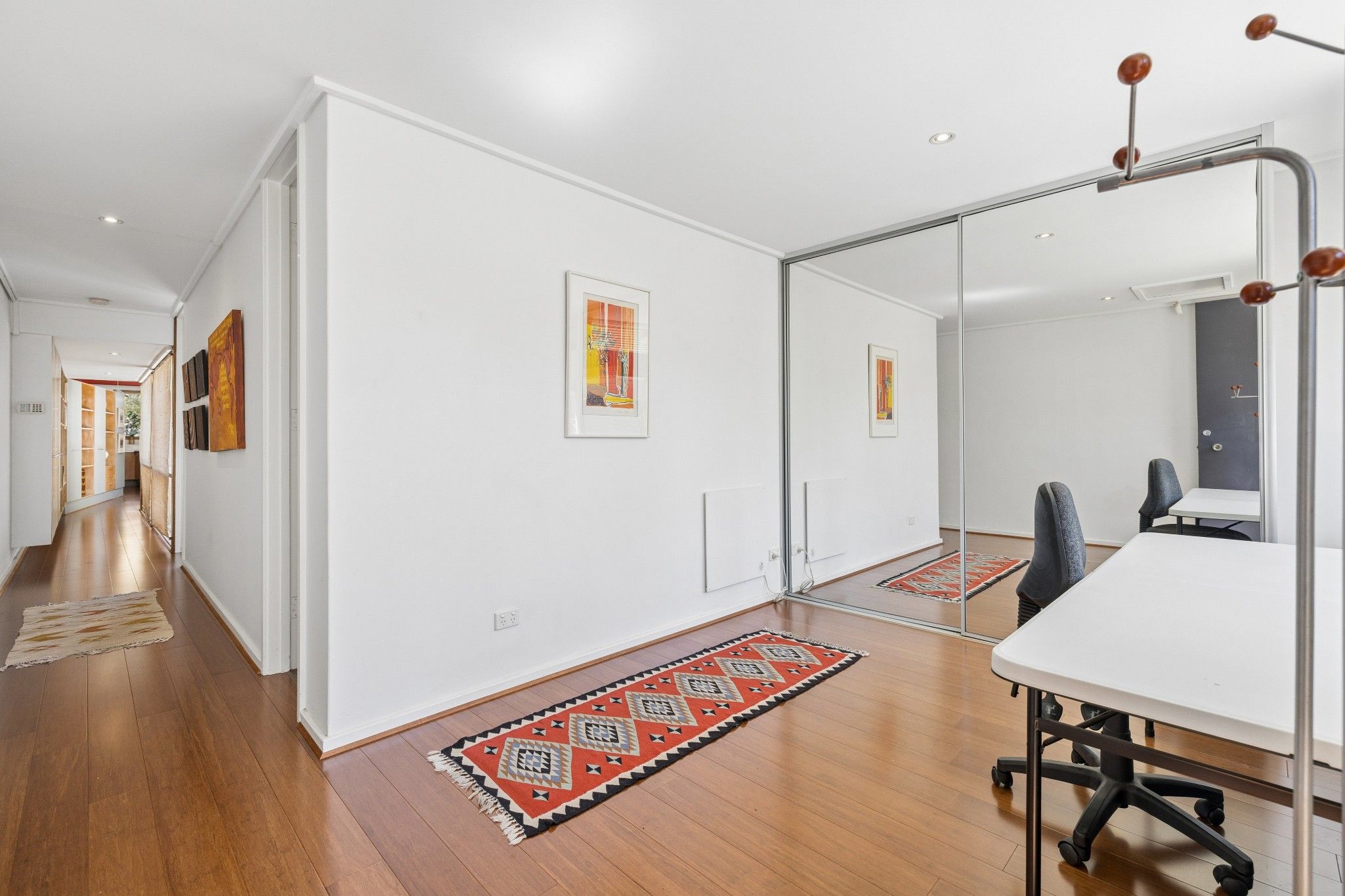 2 Mclaren Street — photo 17 of 25