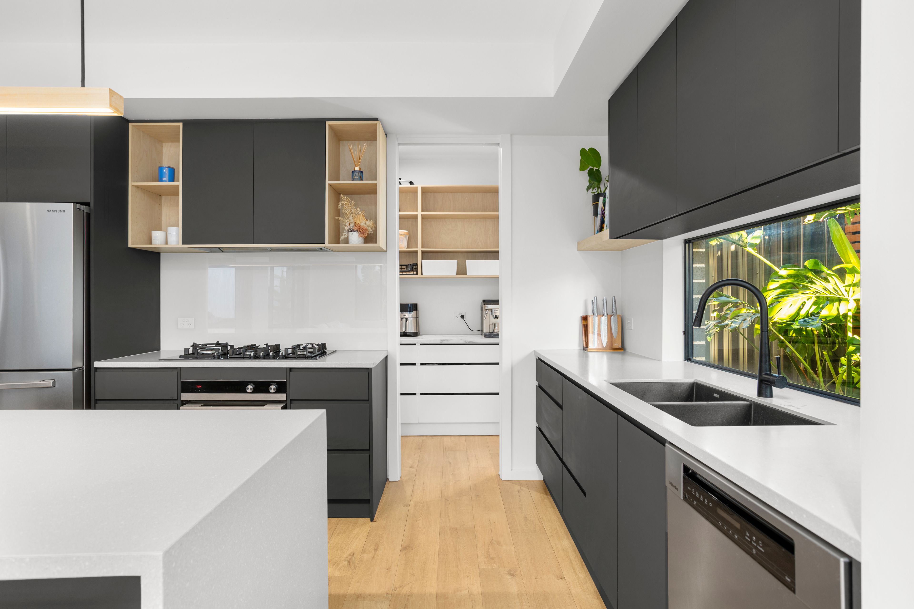 9 Waldron Street — photo 10 of 27