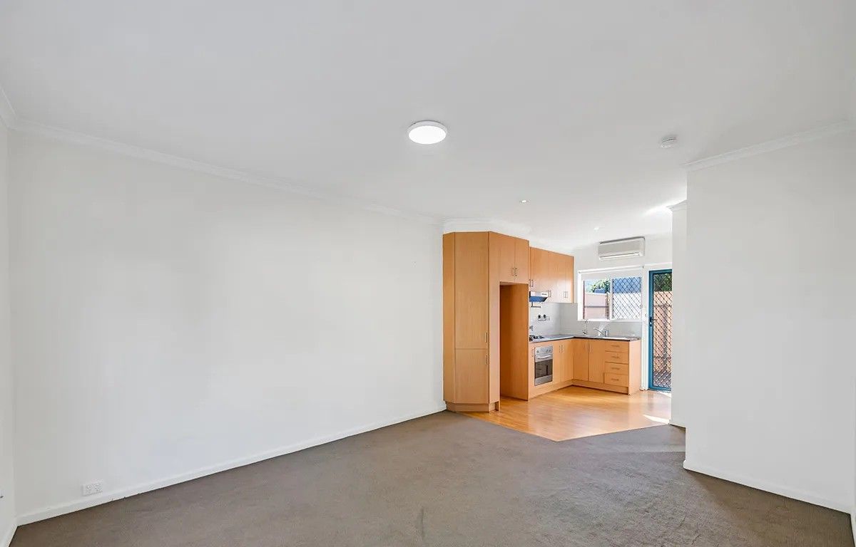 2/2A Morrell Street — photo 5 of 14