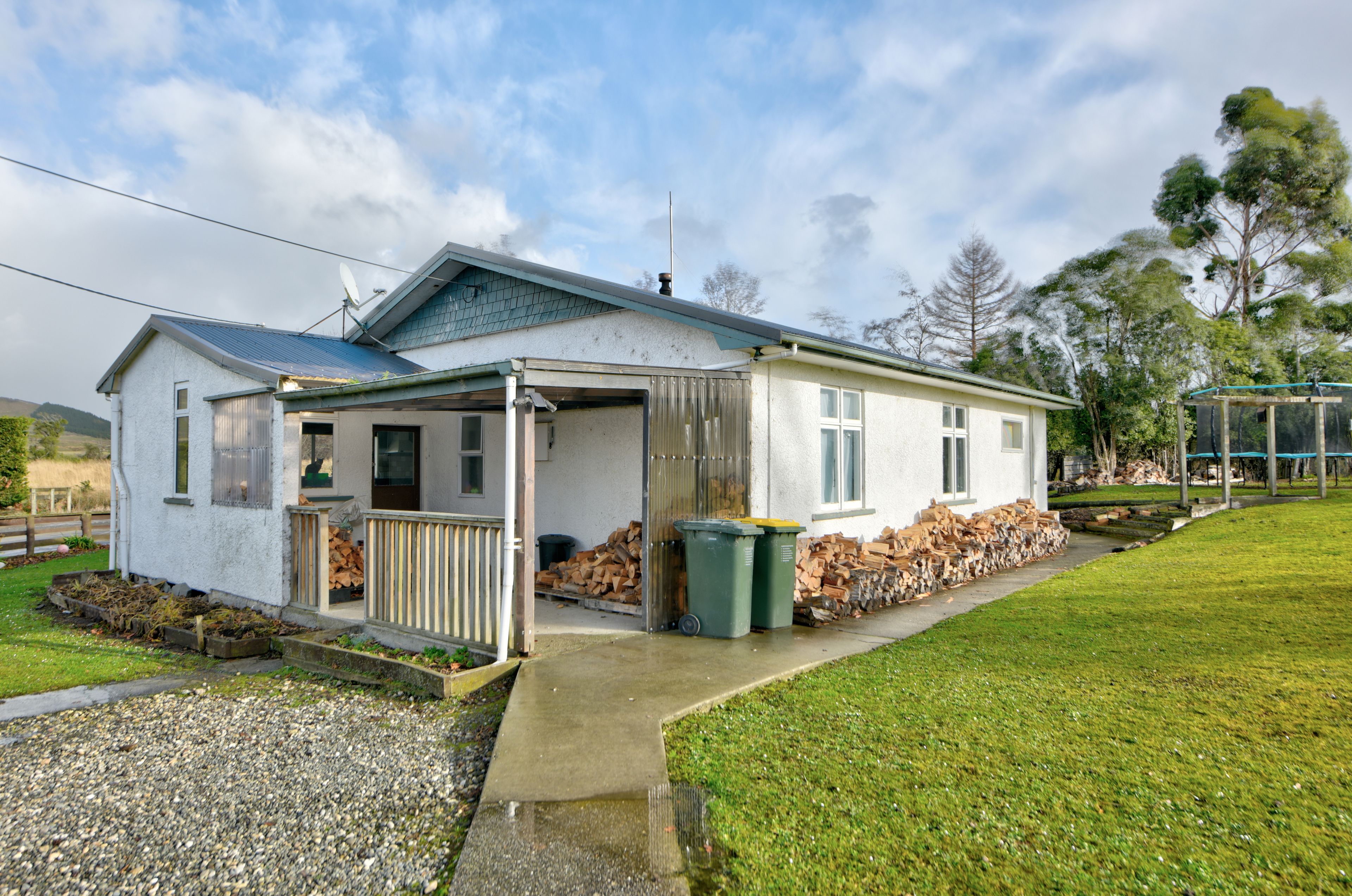 4 High Street, Clinton, Clutha District