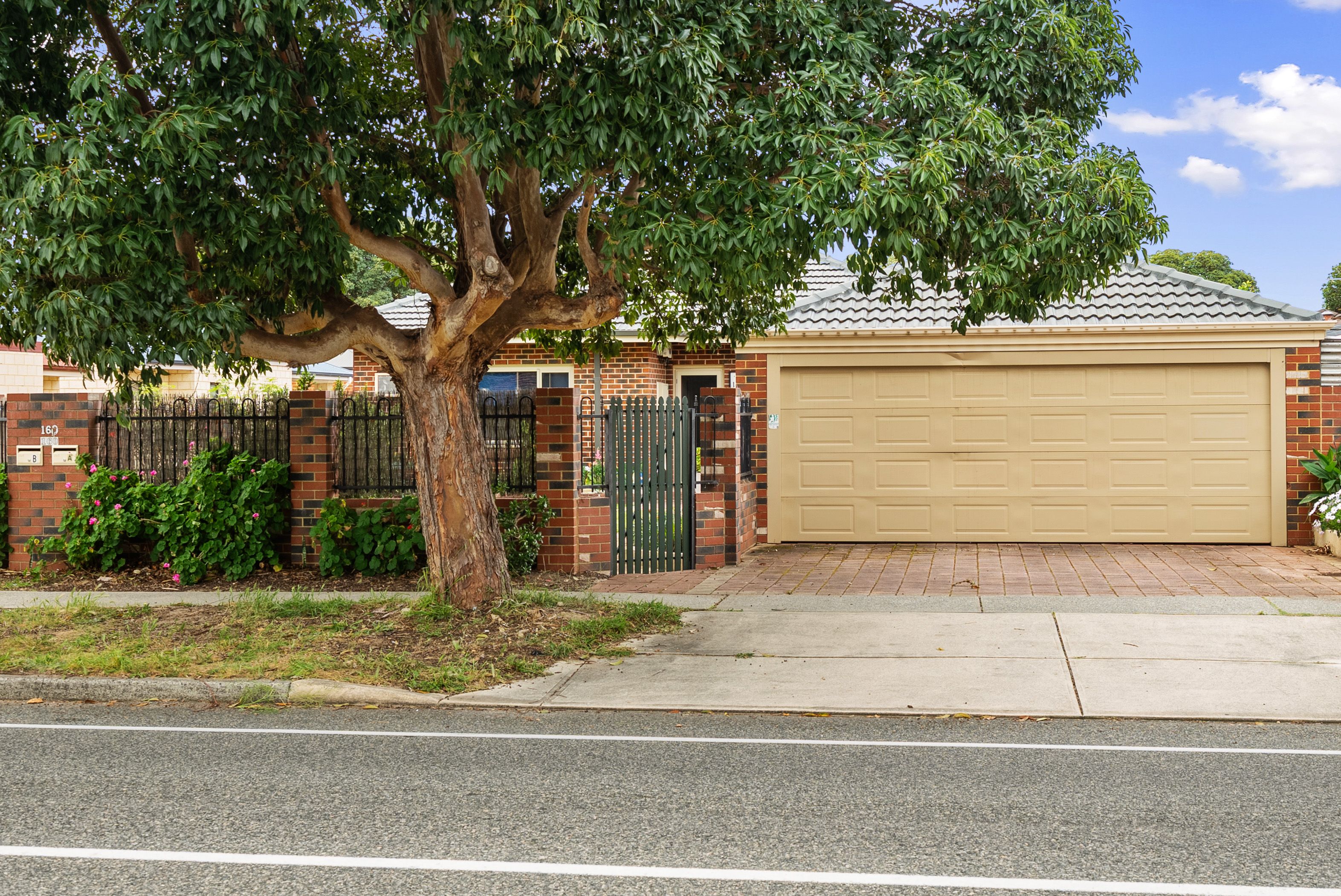 160A Hicks Street — photo from Ray White BPG