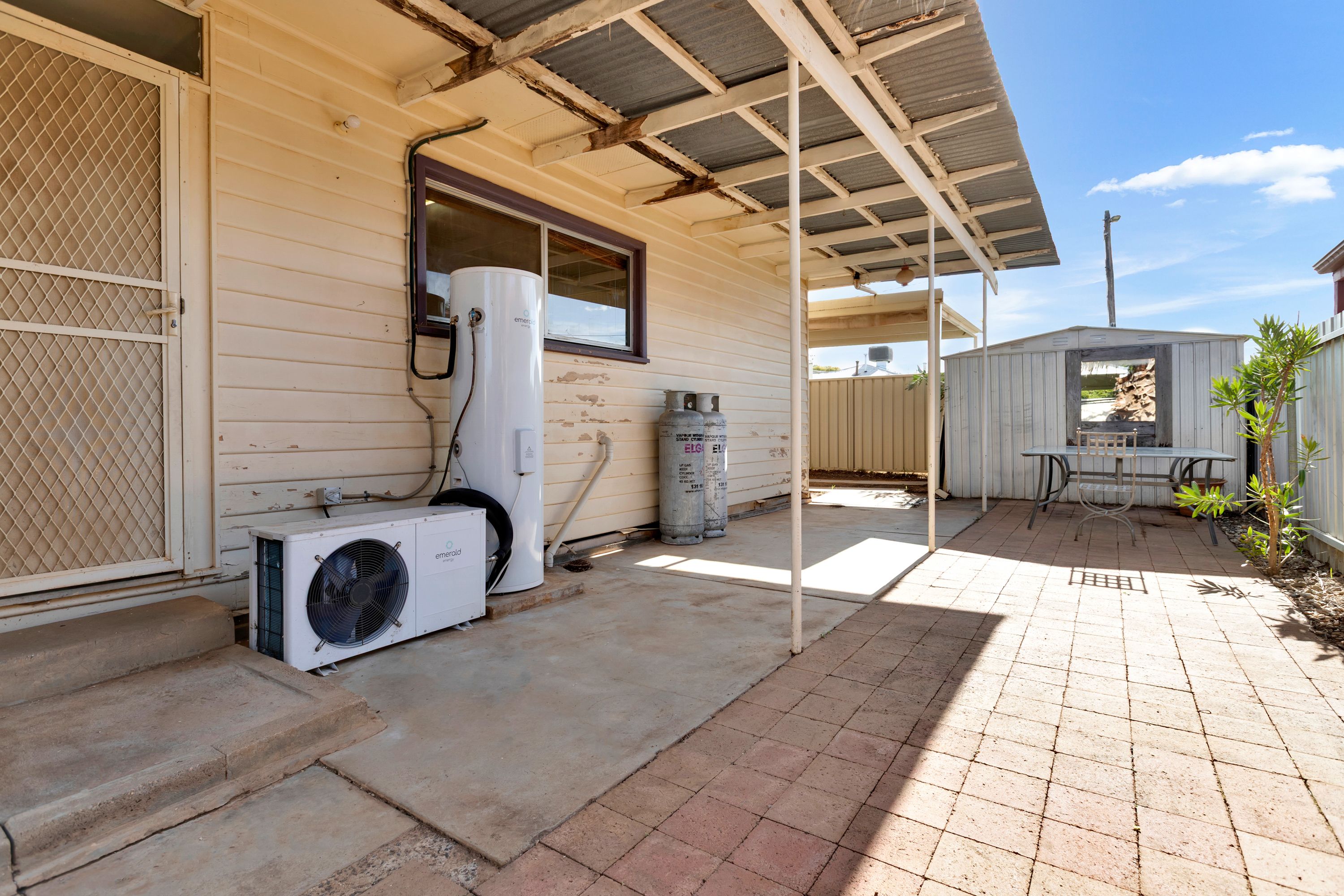 122 Burrows Street — photo 14 of 17