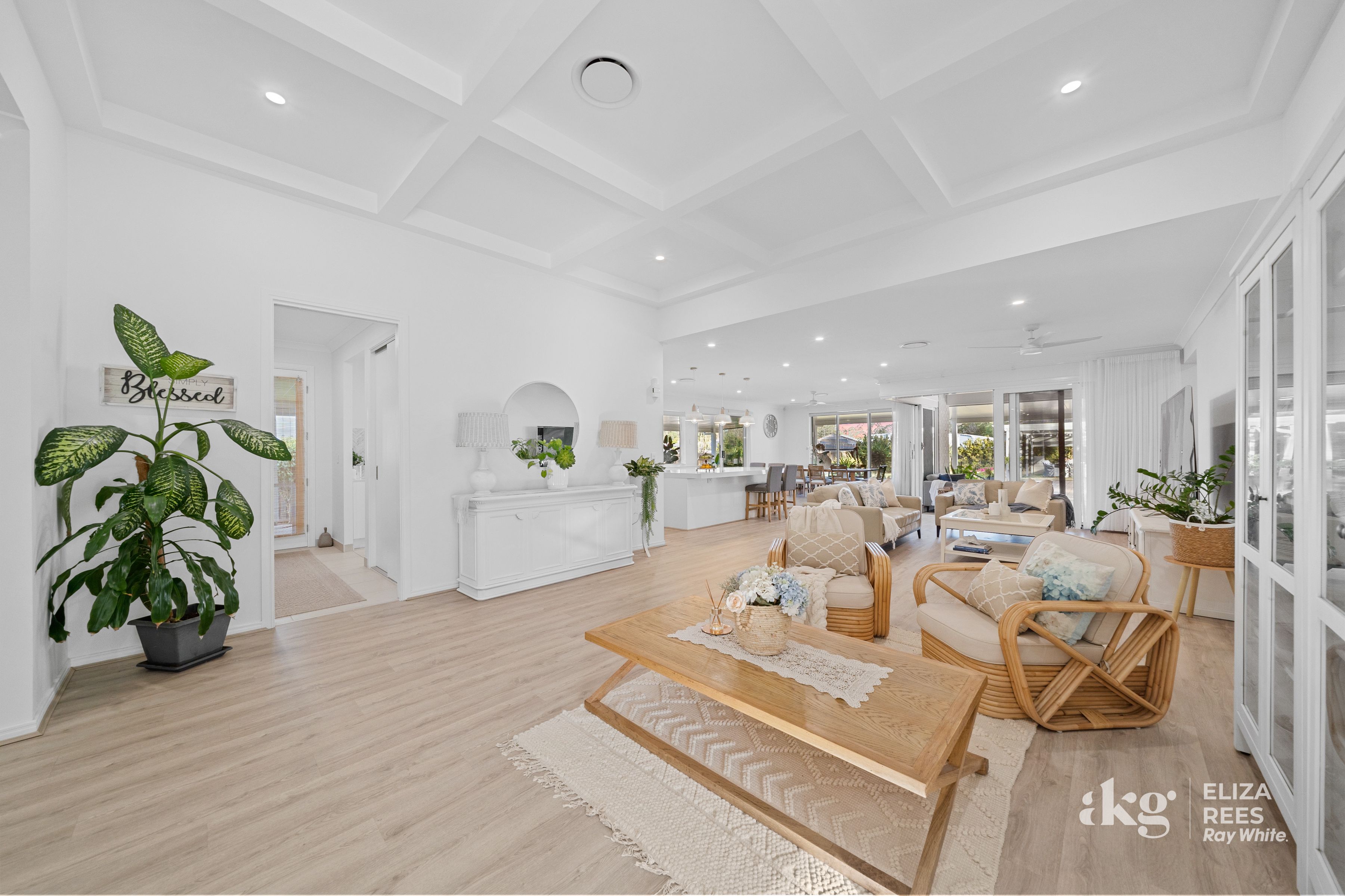 8-10 Hibiscus Place — photo 14 of 30