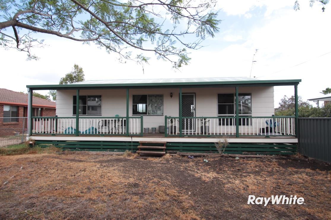 10 Queen Street, Kingsthorpe QLD 4400