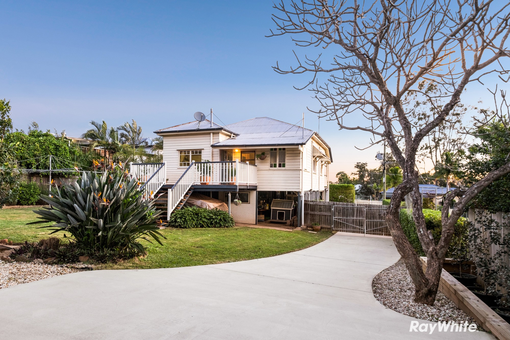 8 Braeside Road, Bundamba, QLD 4304