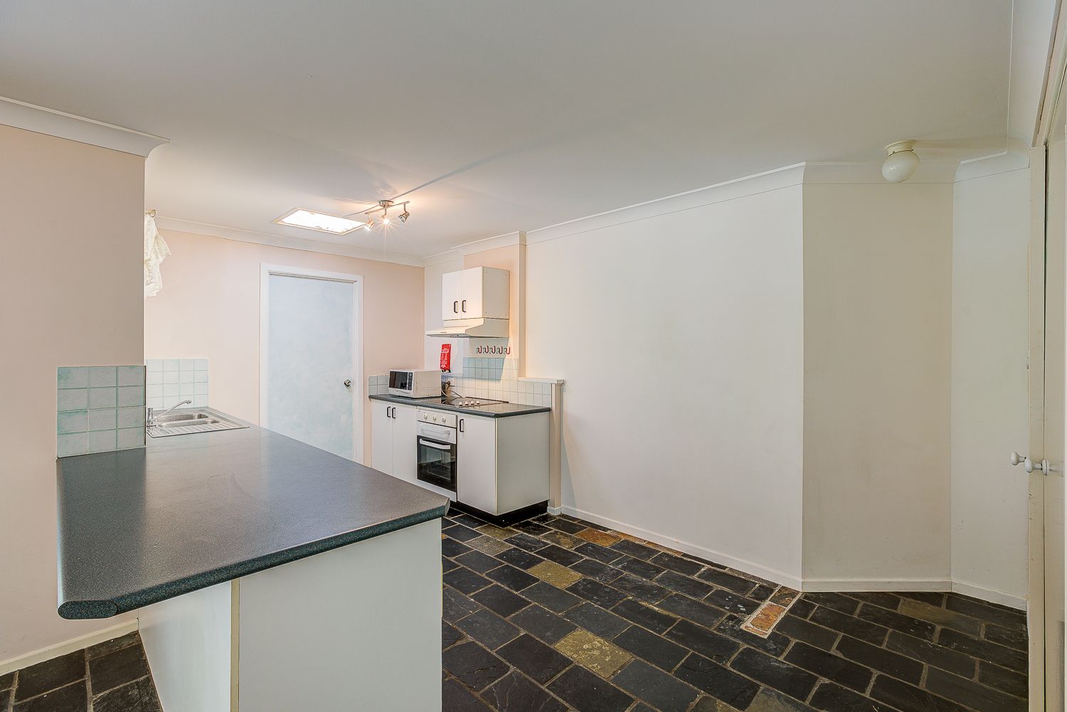 25 Leighton Drive, Edens Landing, QLD 4207