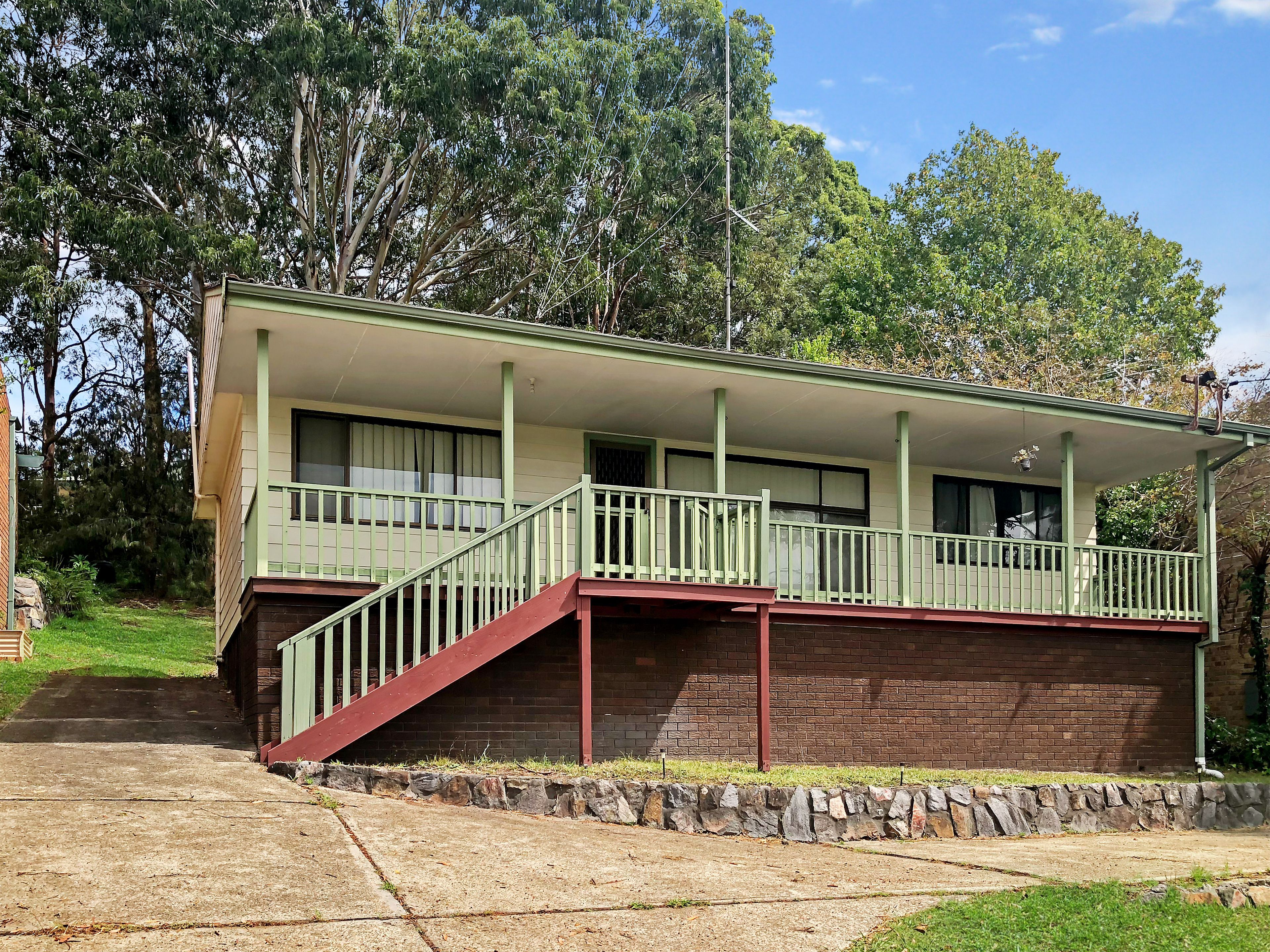 16 Canowie Crescent, Buttaba, NSW 2283