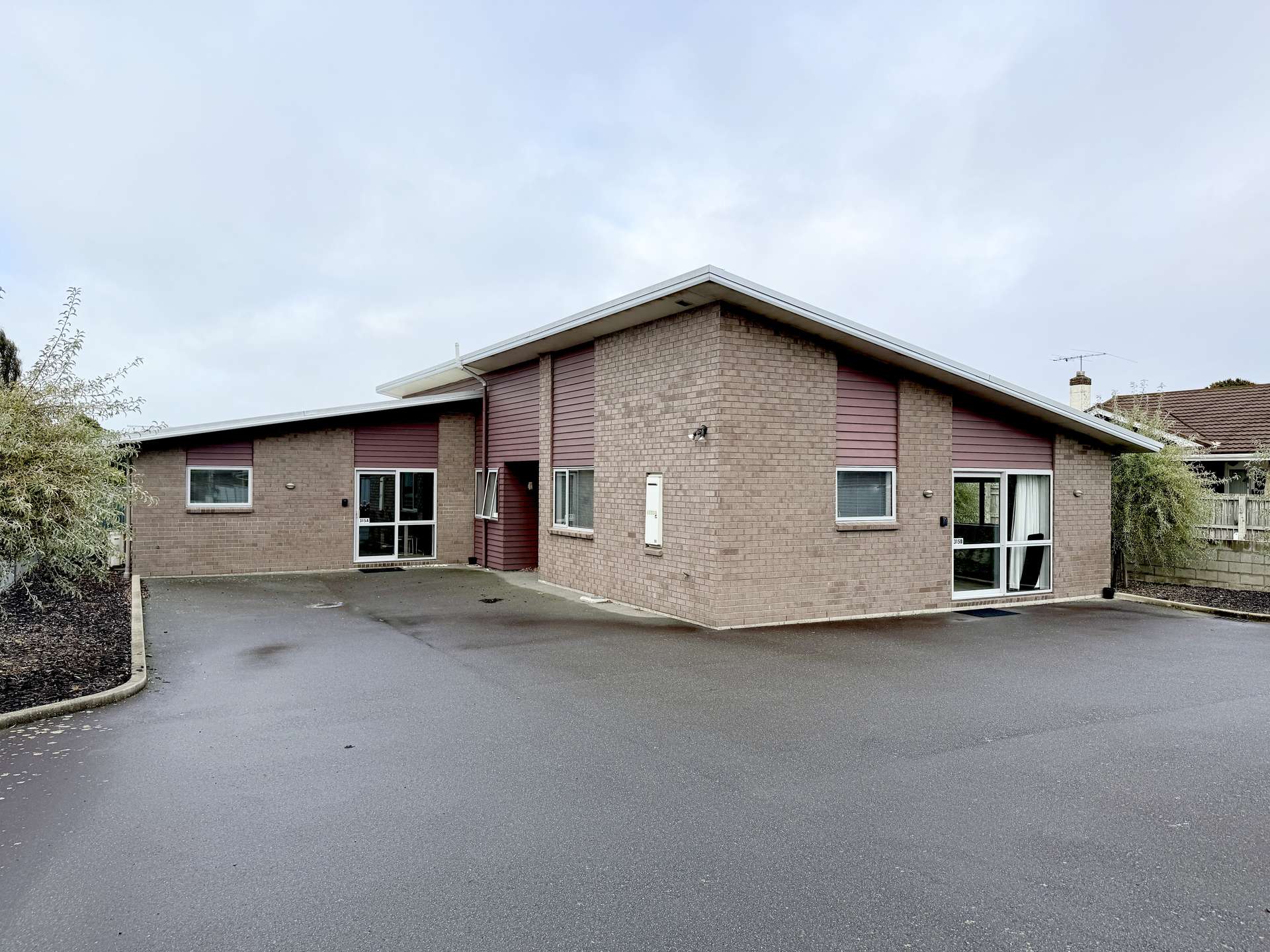315 Tay Street photo 19
