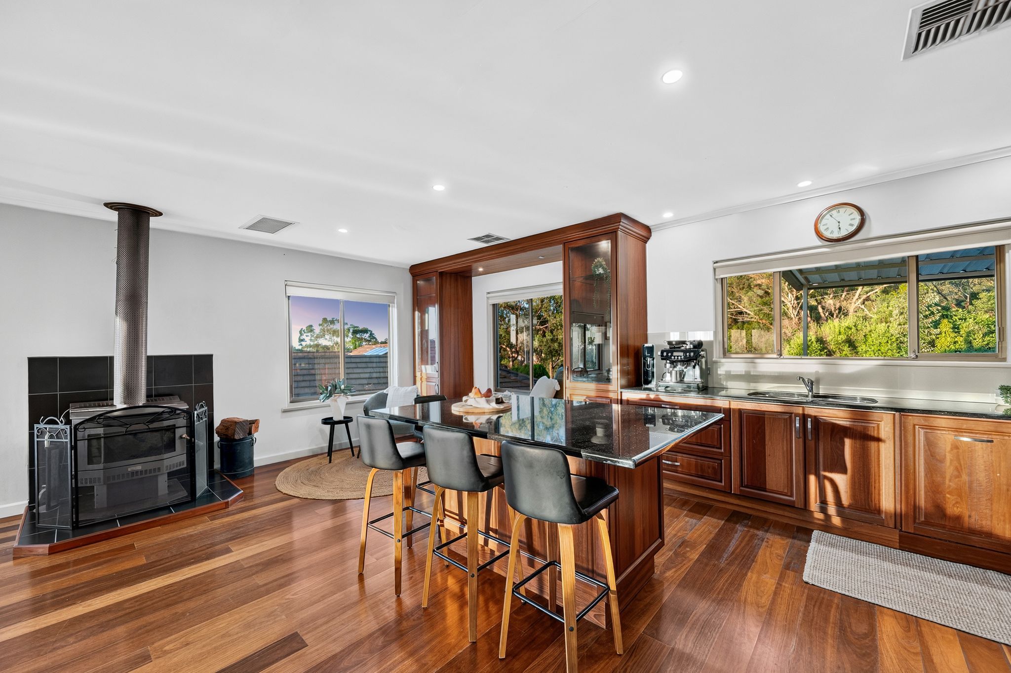 27 Sleeps Hill Drive — photo 4 of 22