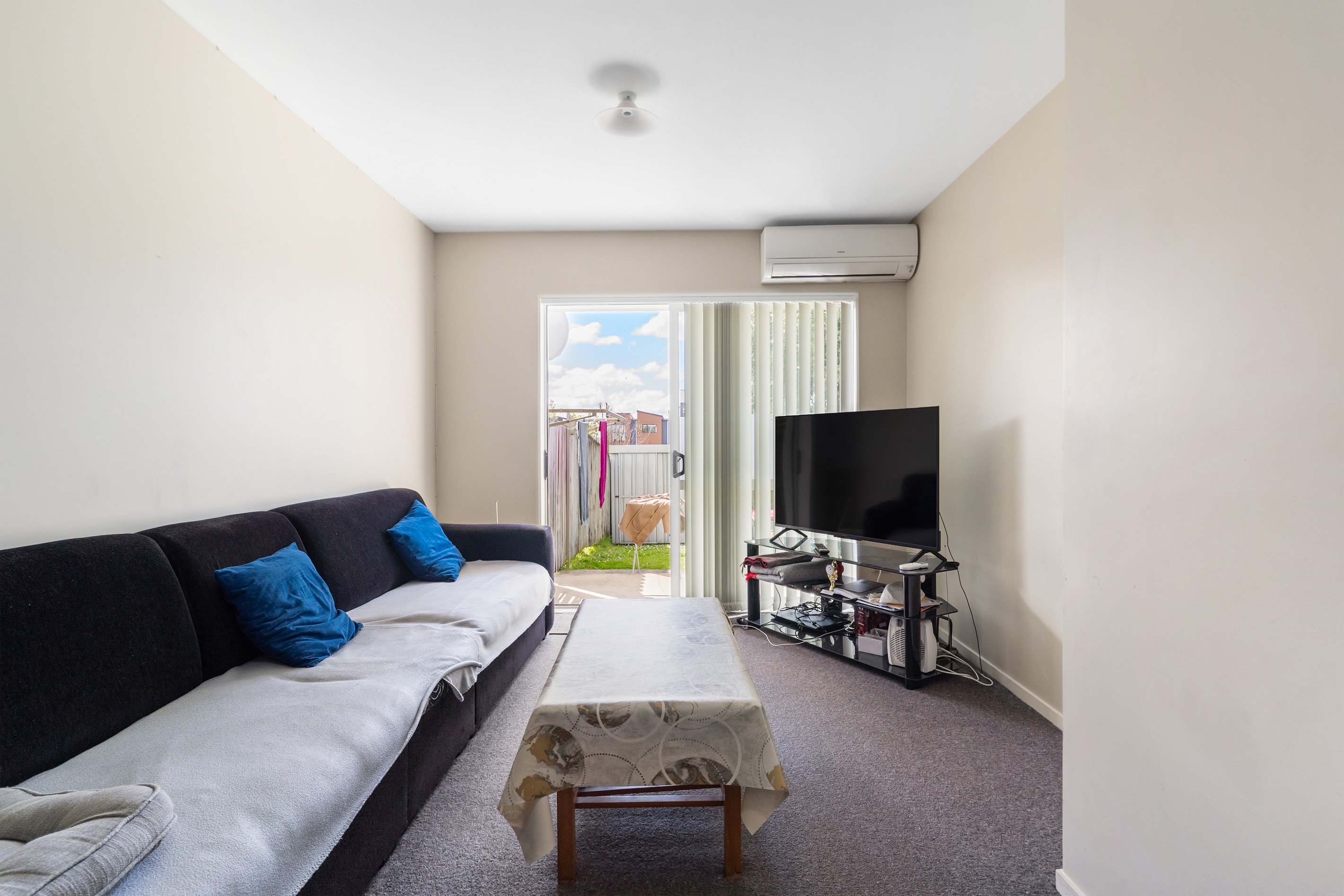 6/242 Great North Road, Henderson, Waitakere City