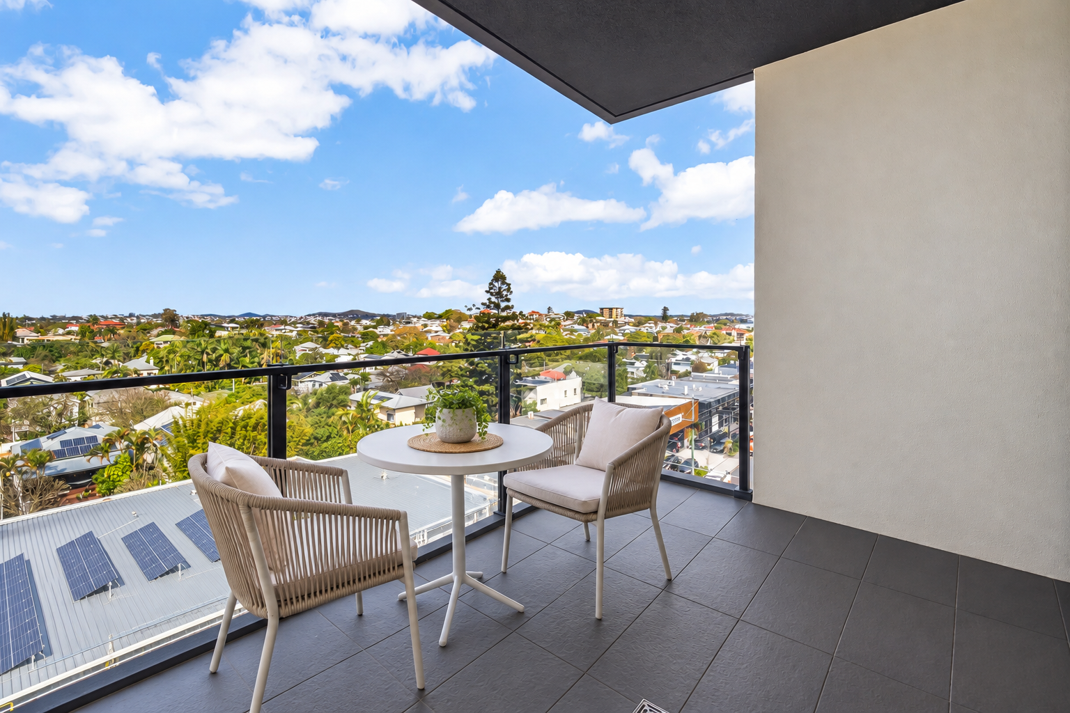 604/58 Manilla Street — photo 7 of 10