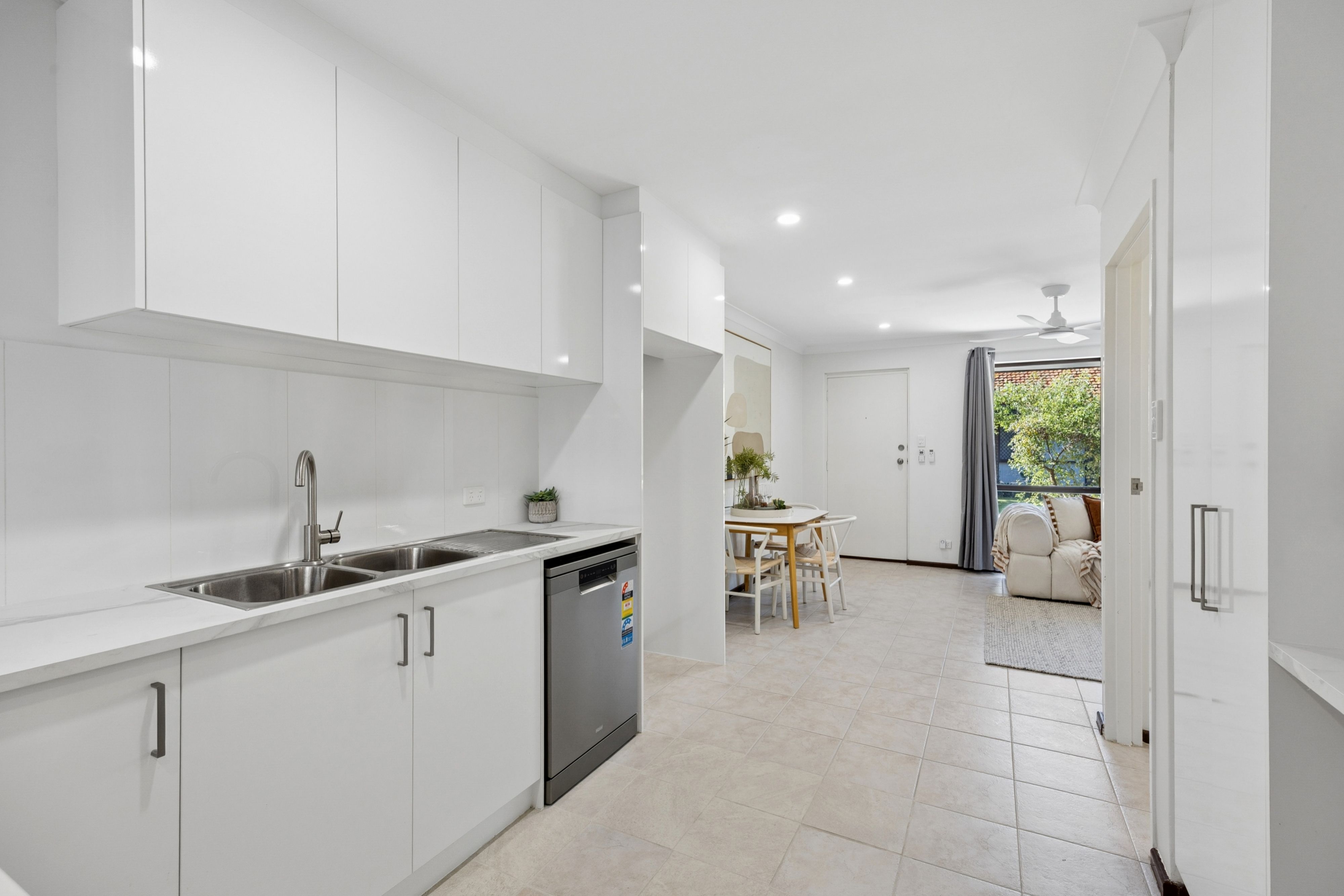 1/23 Waterloo Street — photo 12 of 27