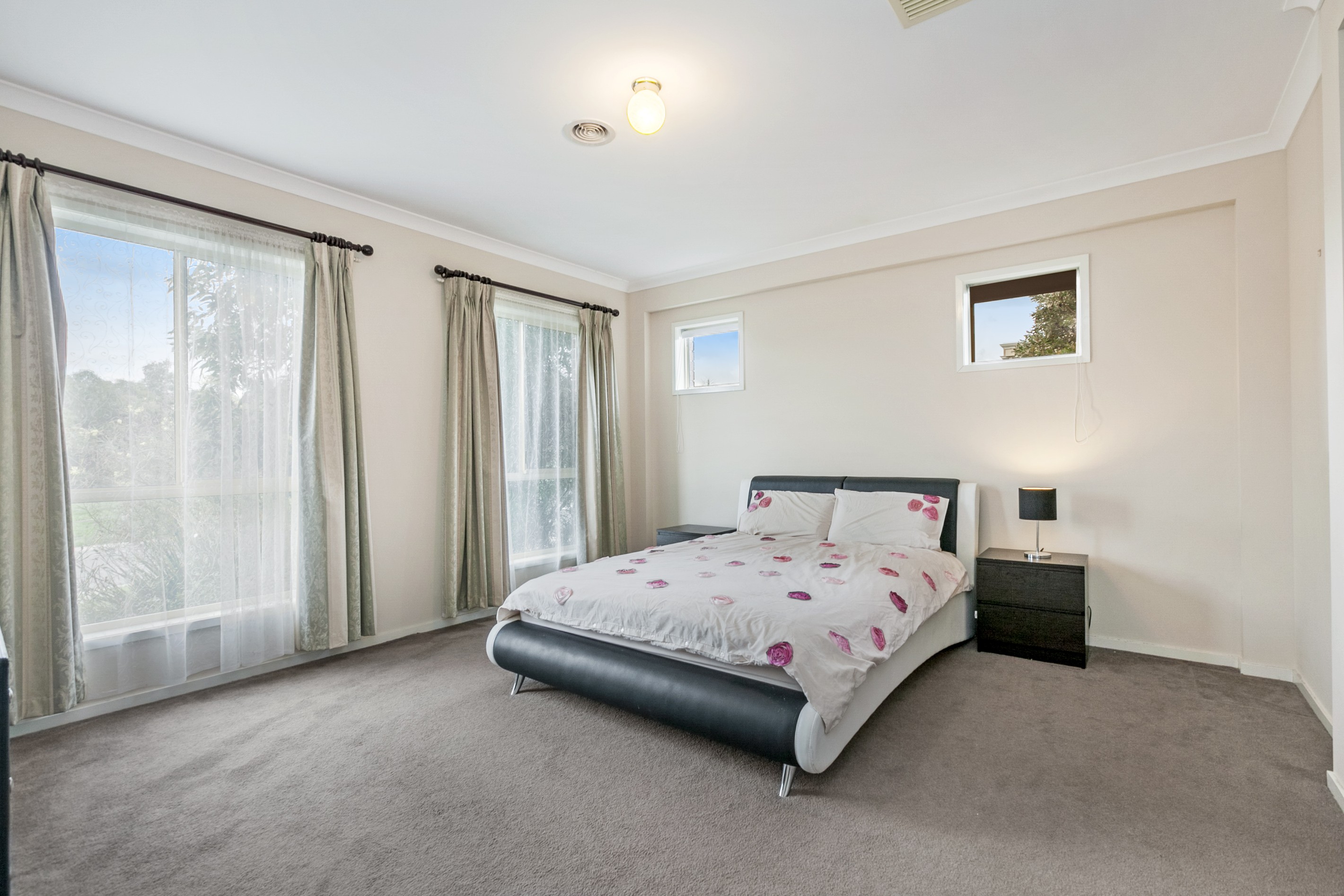 85 Bushmans Way, South Morang, VIC 3752
