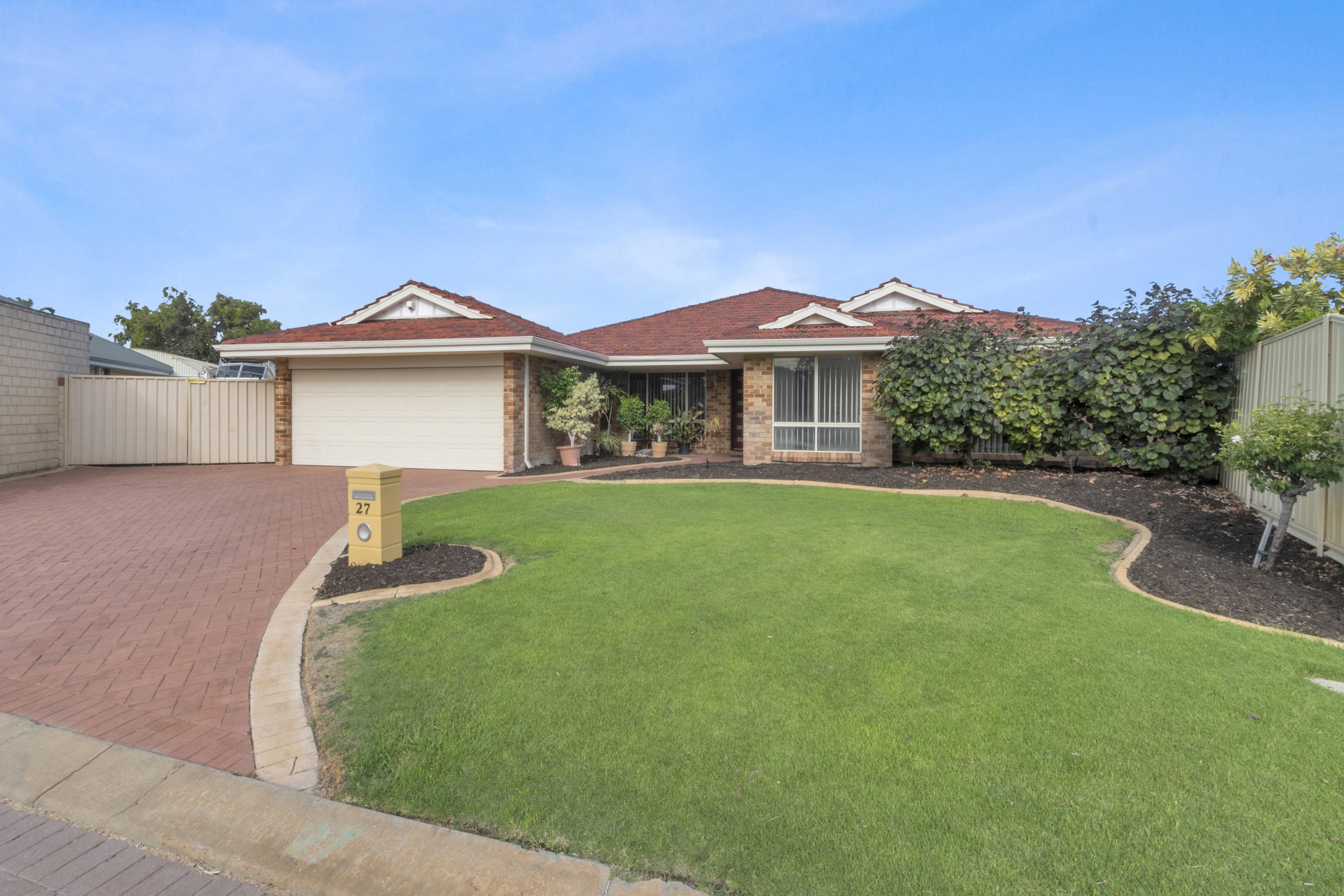 27 Halyard Way, Waikiki, WA 6169