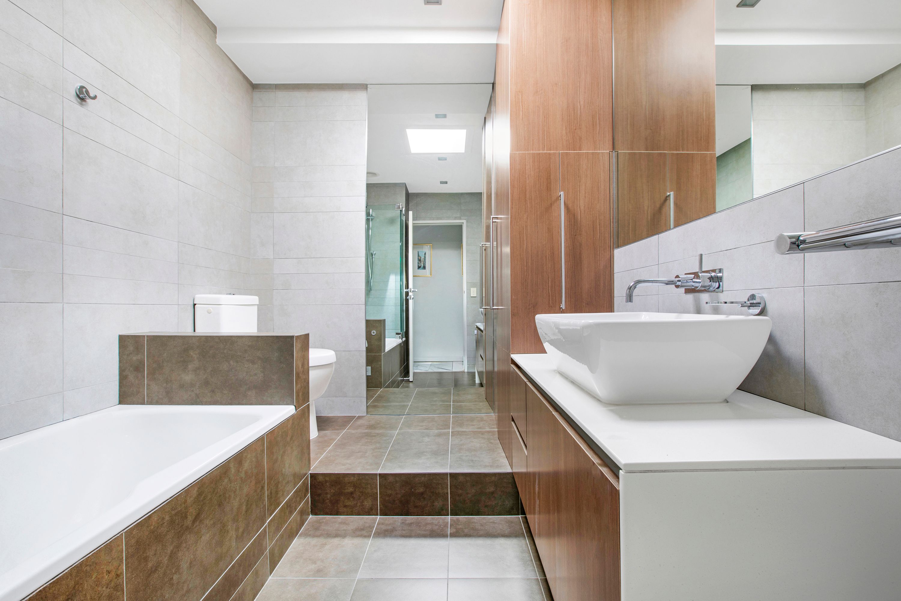 13/19-21 Bay Road — photo 5 of 15
