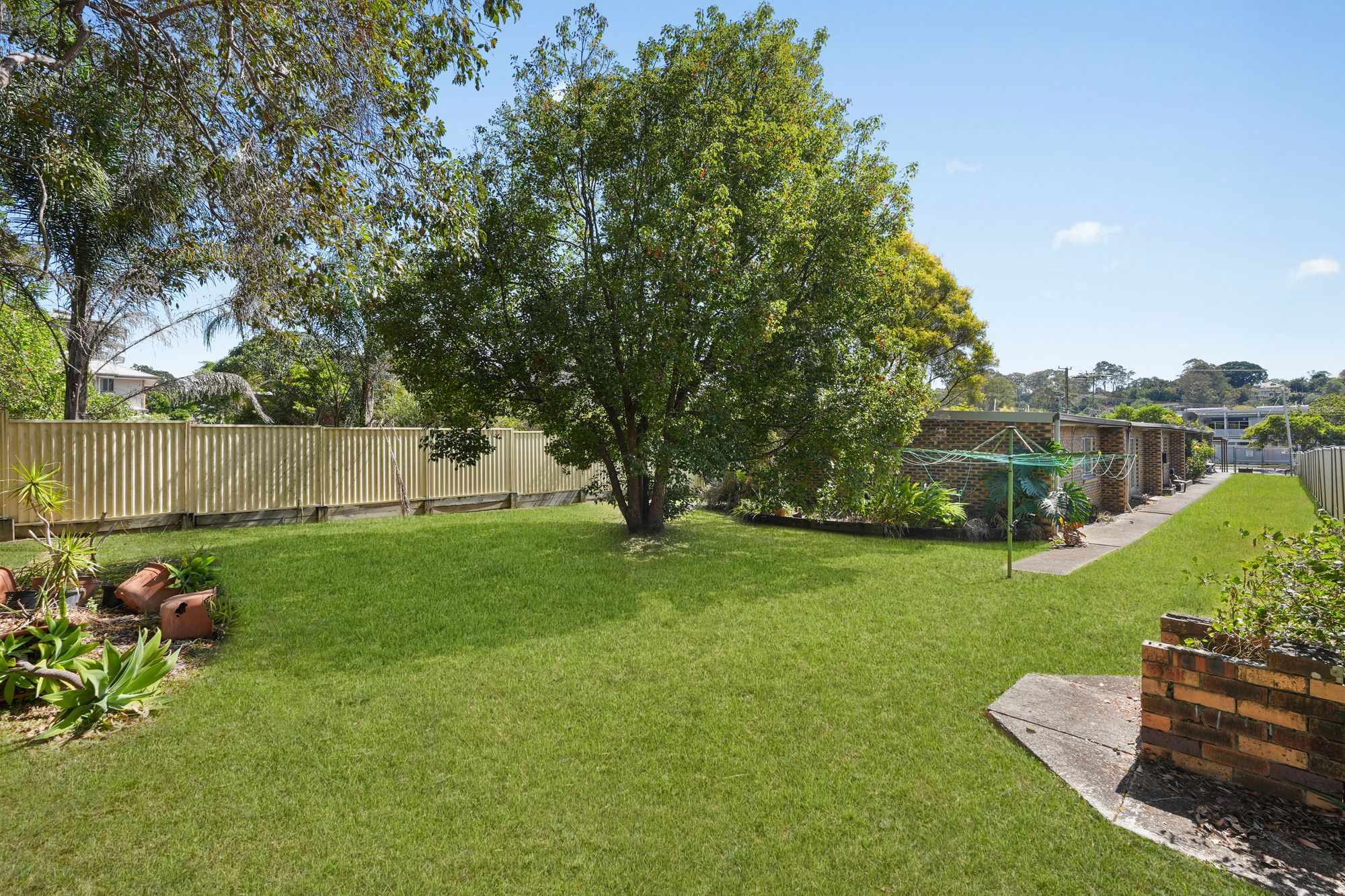 3/187 Jacaranda Avenue — photo 7 of 13