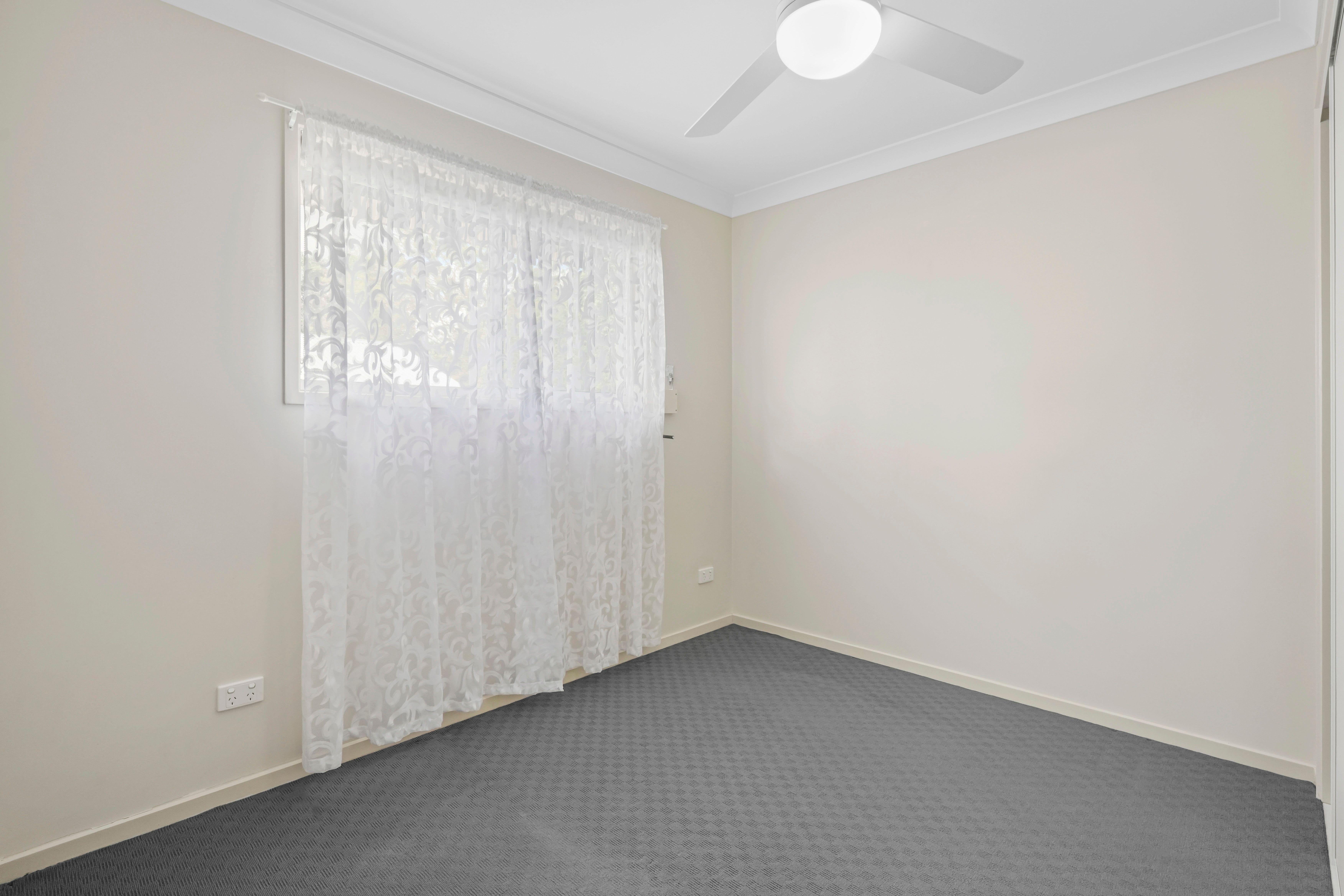 40/339-347 Brisbane Street — photo 7 of 19