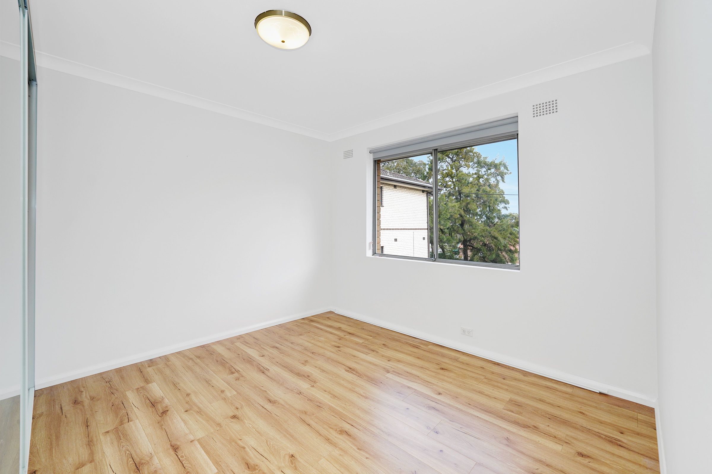 6/169 Croydon Avenue — photo 3 of 10