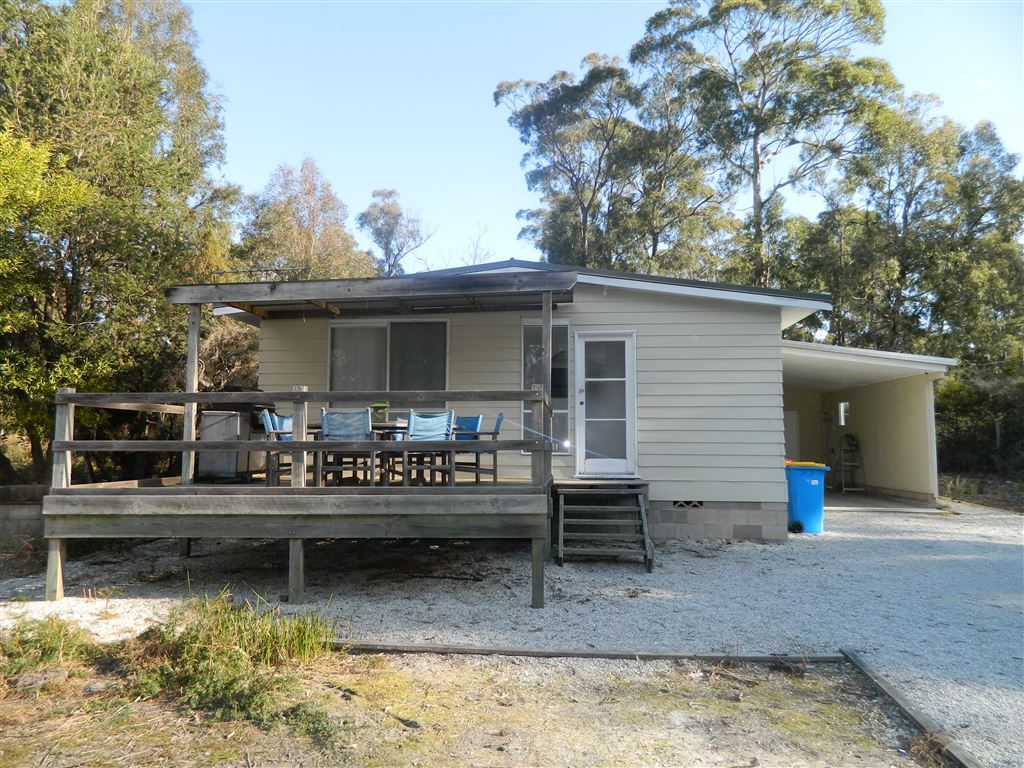 5 Anstey Street — photo from Ray White Living Here - Devonport
