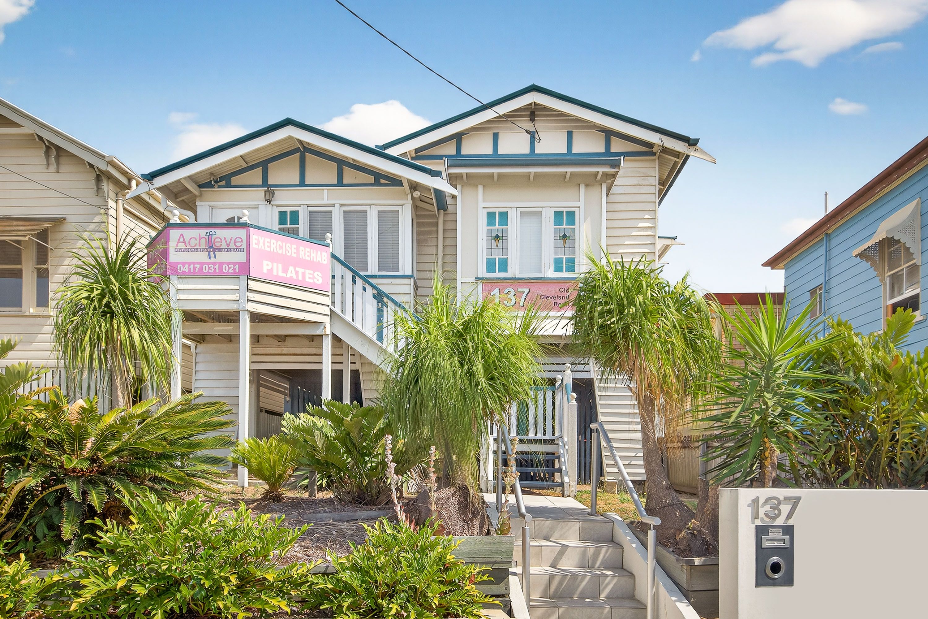 137 Old Cleveland Road , Stones Corner QLD 4120