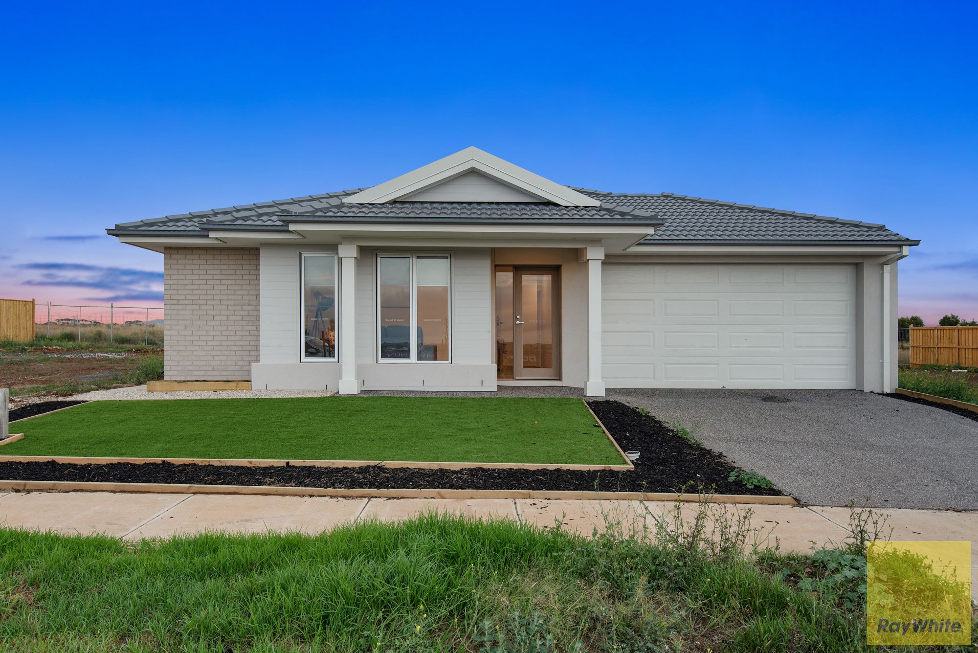 29 Boulder Avenue, Truganina VIC 3029
