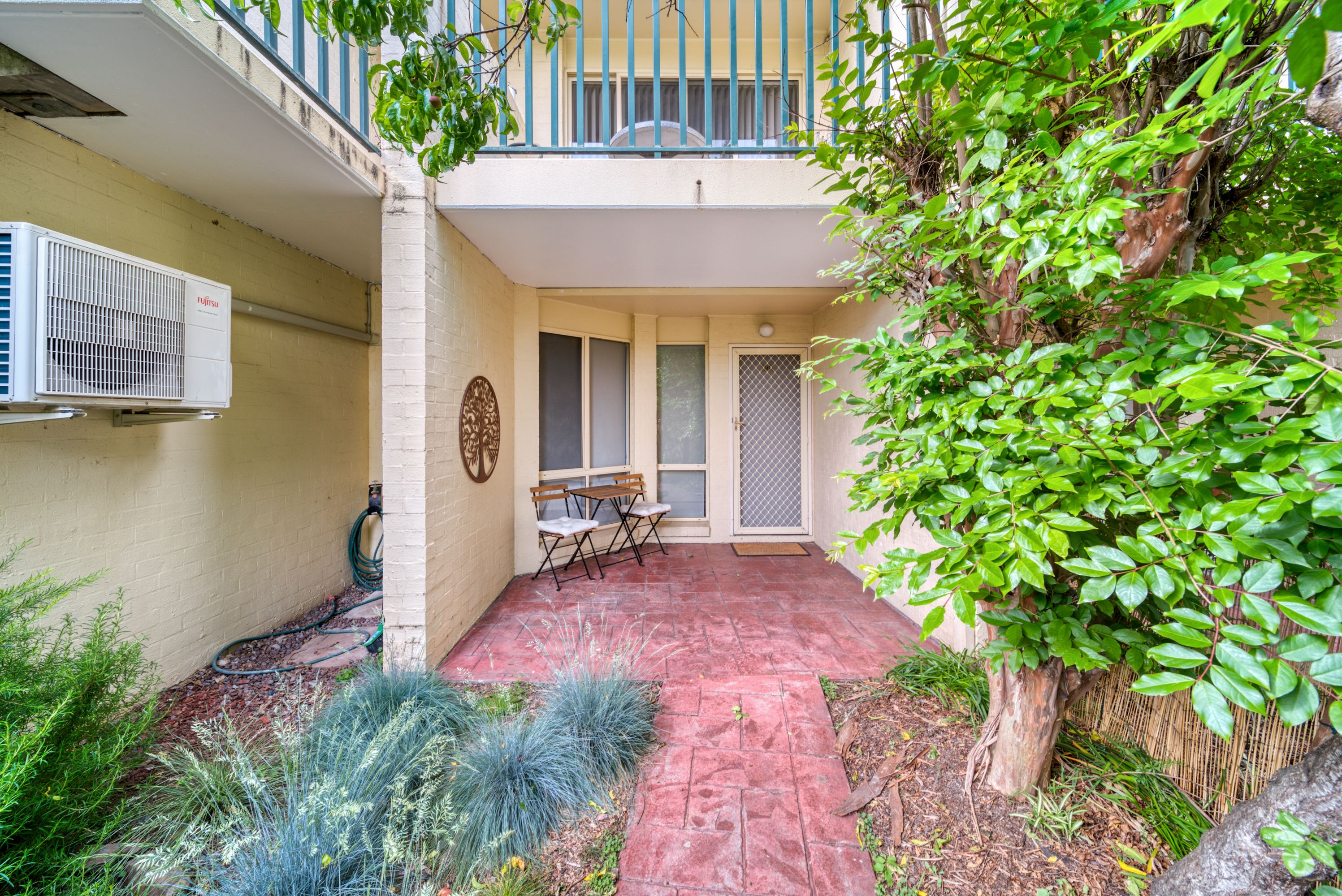 30 Byron Court, Phillip ACT 2606