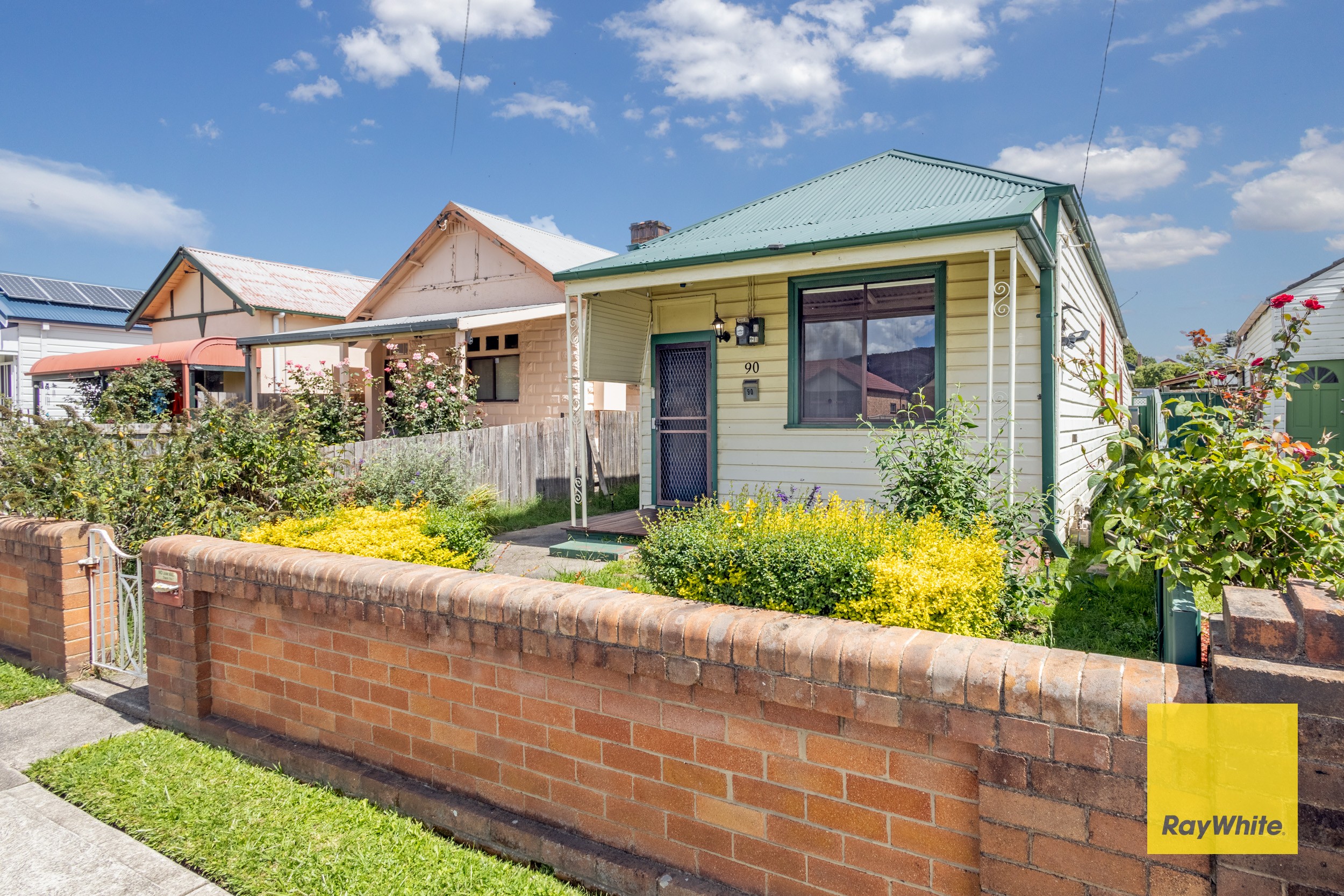 90 Laurence Street, Lithgow, NSW 2790
