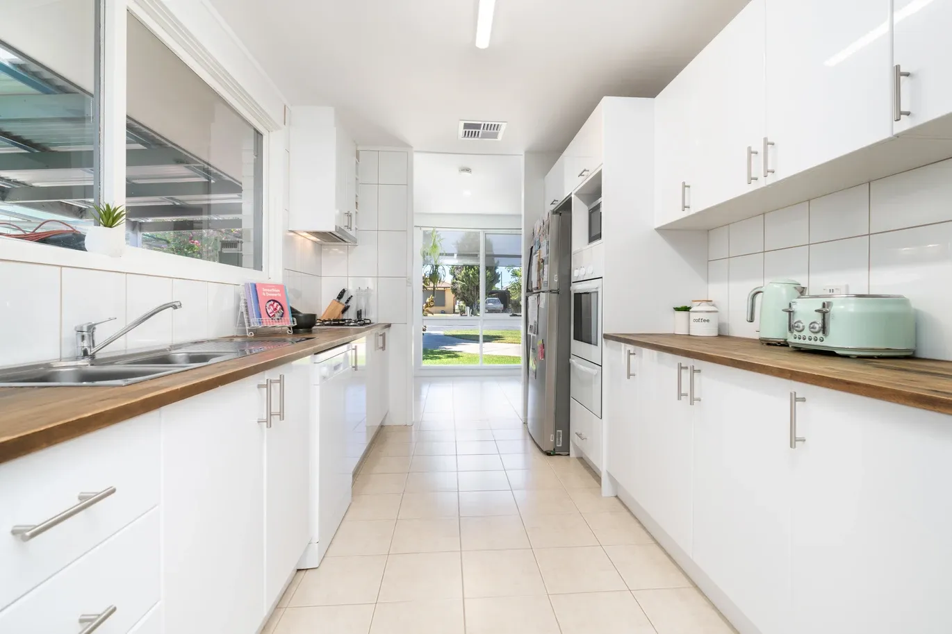 483 Hartley Street, Lavington, NSW 2641