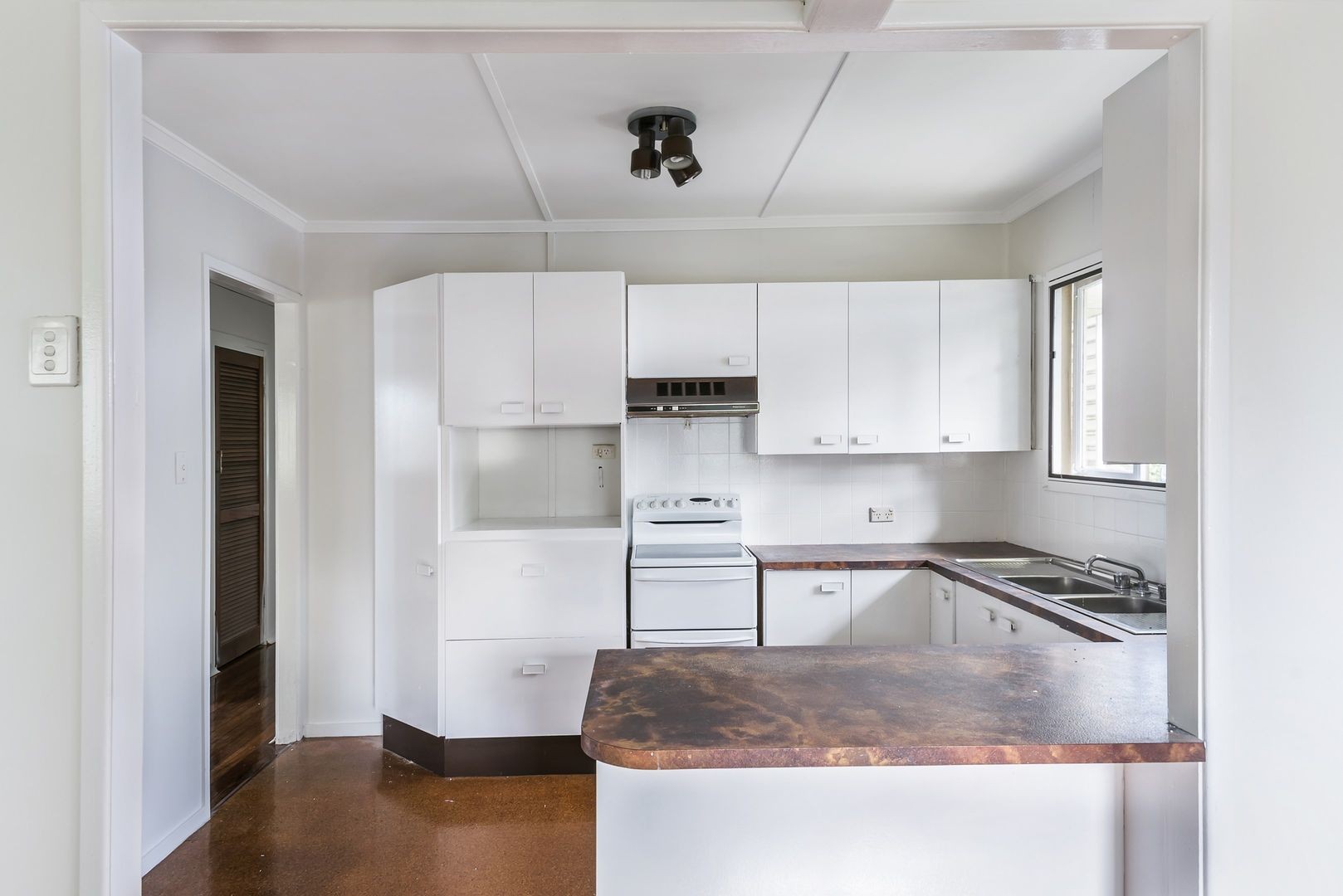 31 Factory Street, Kallangur, QLD 4503