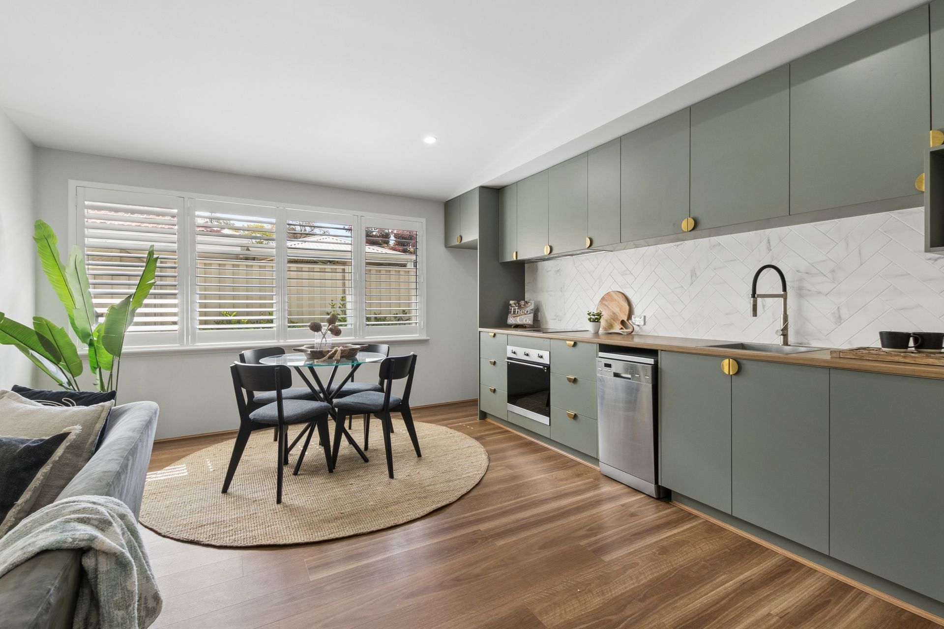 8 Woodlands Street — photo 21 of 30