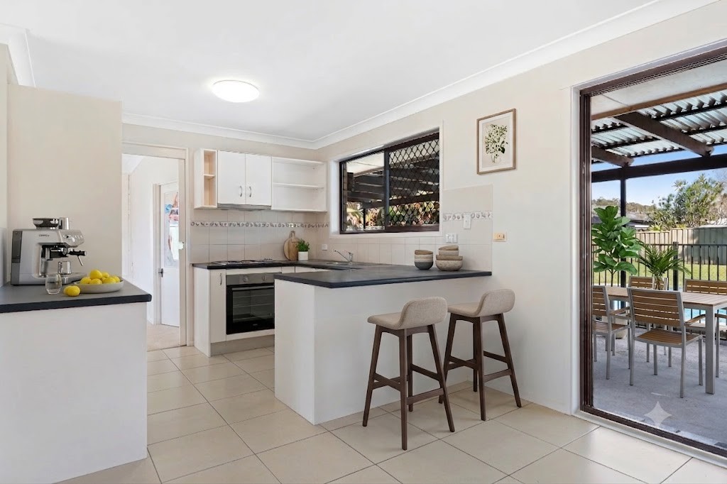 25 Rumrunner Street, Mermaid Waters, QLD 4218