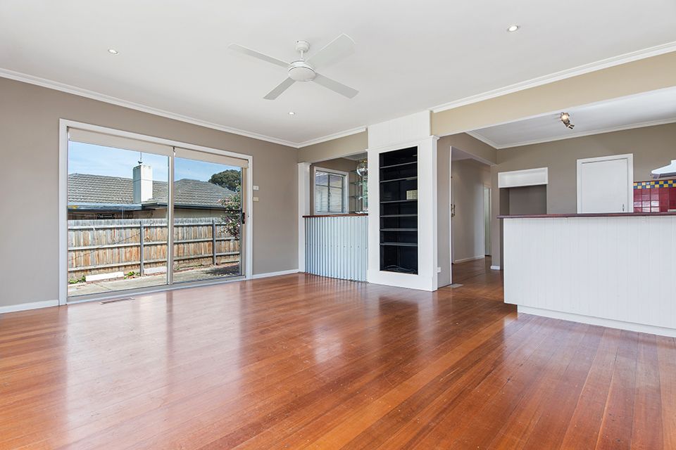 8 Third Avenue, Altona North, VIC 3025