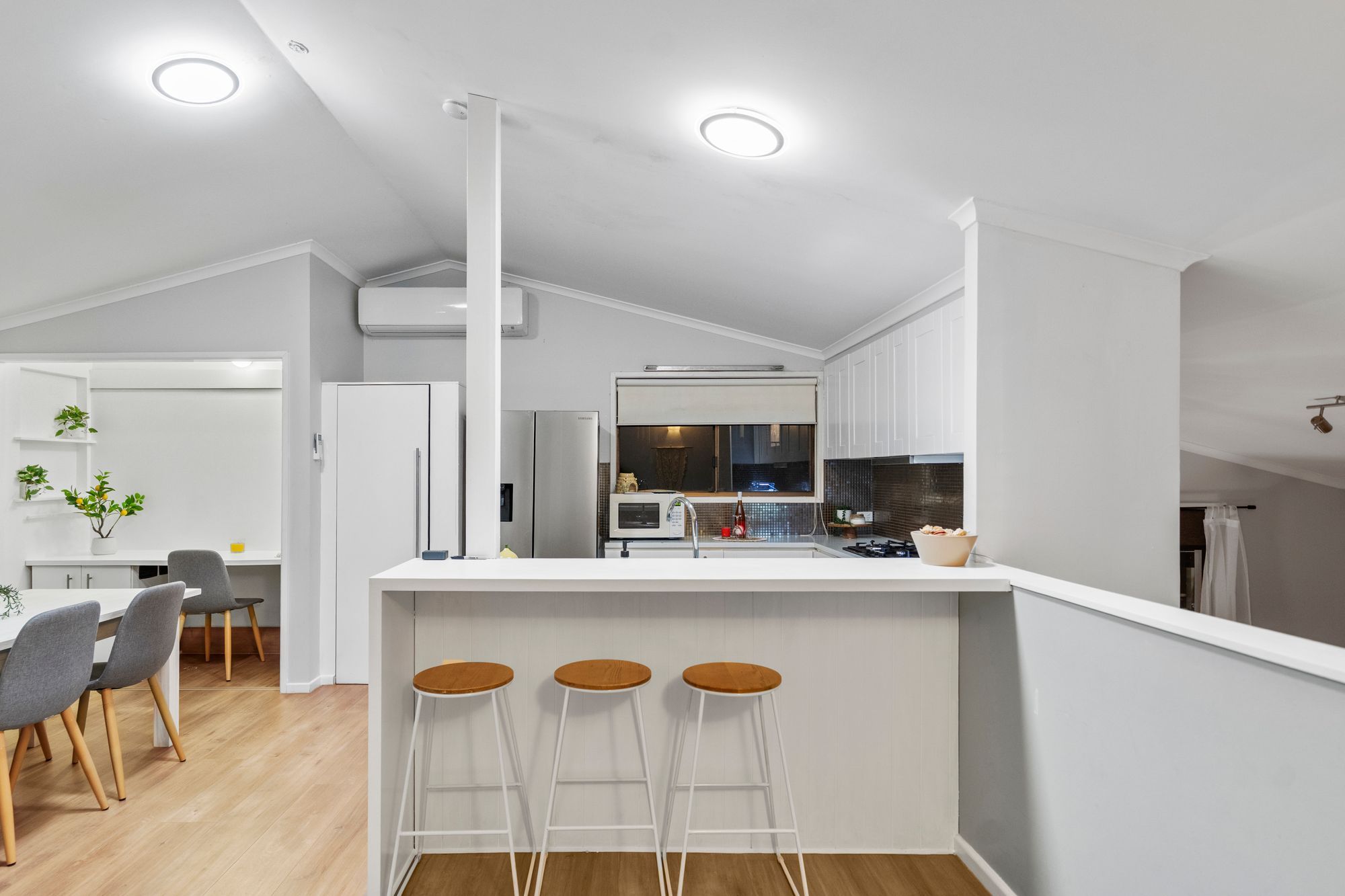 37 Wilkie Street — photo 8 of 24
