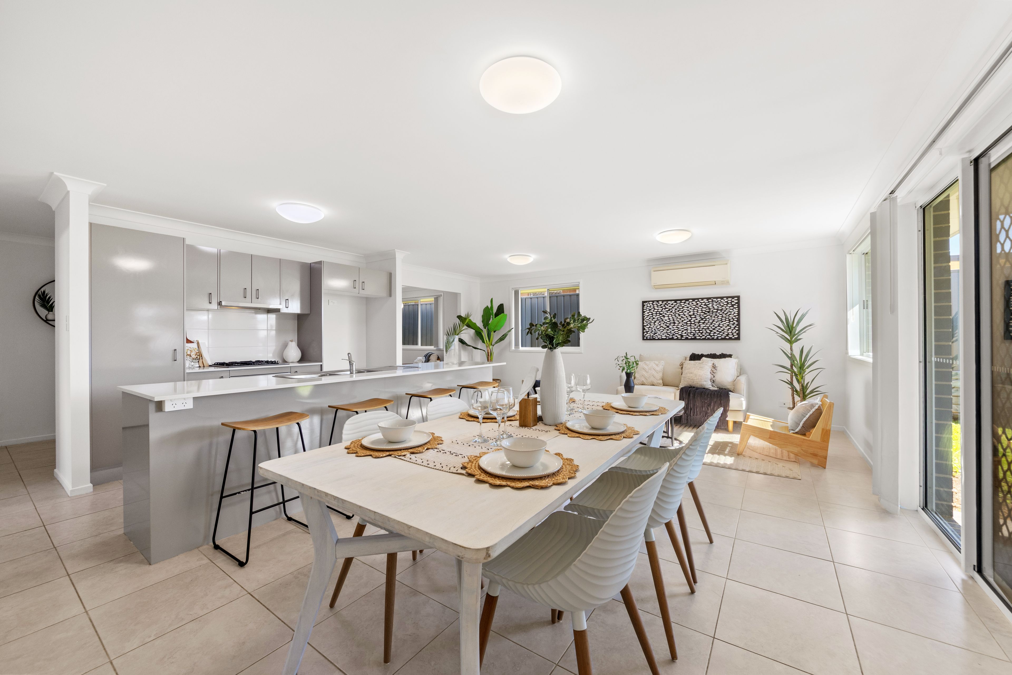 13 Clydesdale Street, Wadalba, NSW 2259