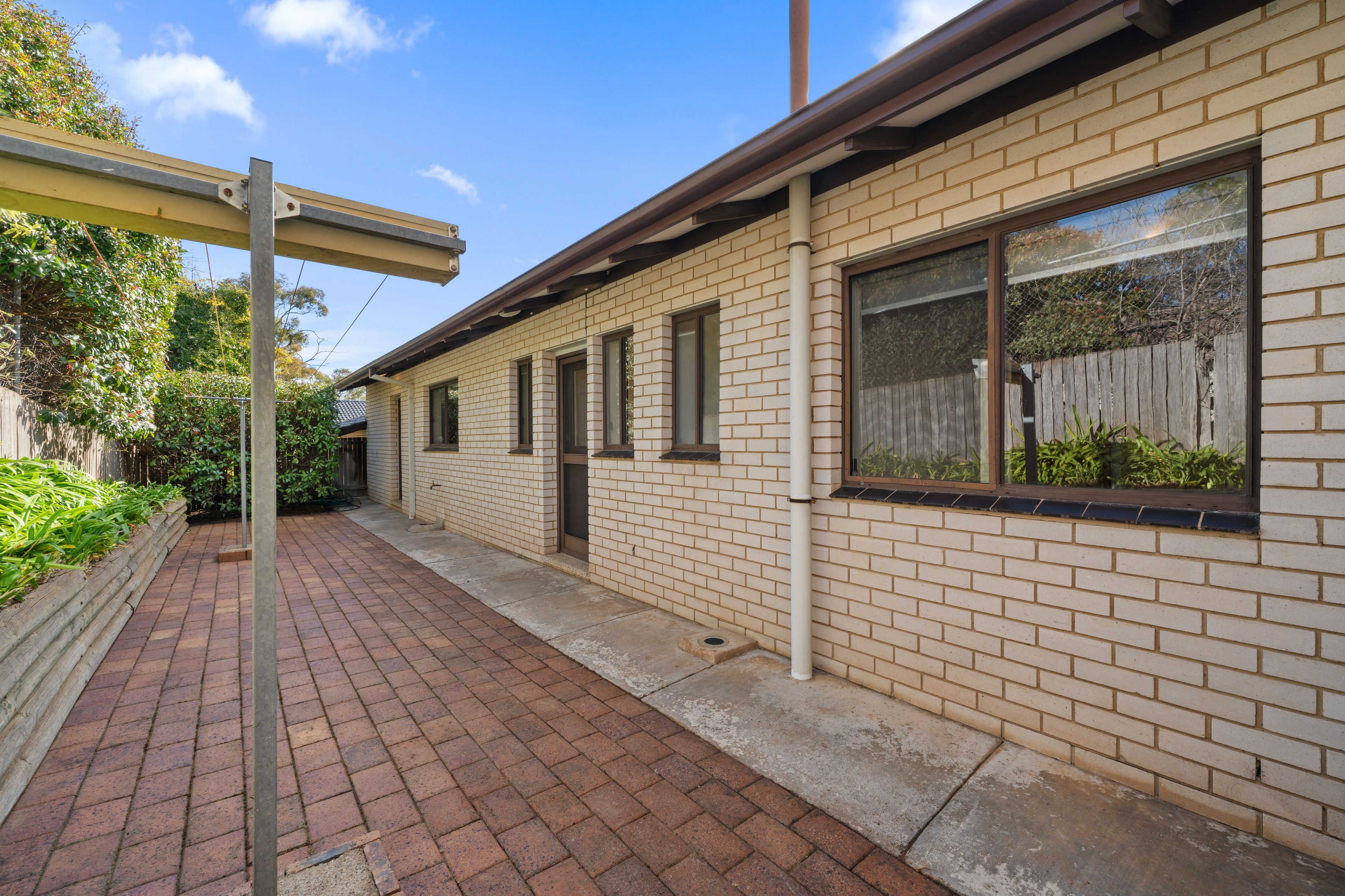 4 Gorrie Close — photo 16 of 19