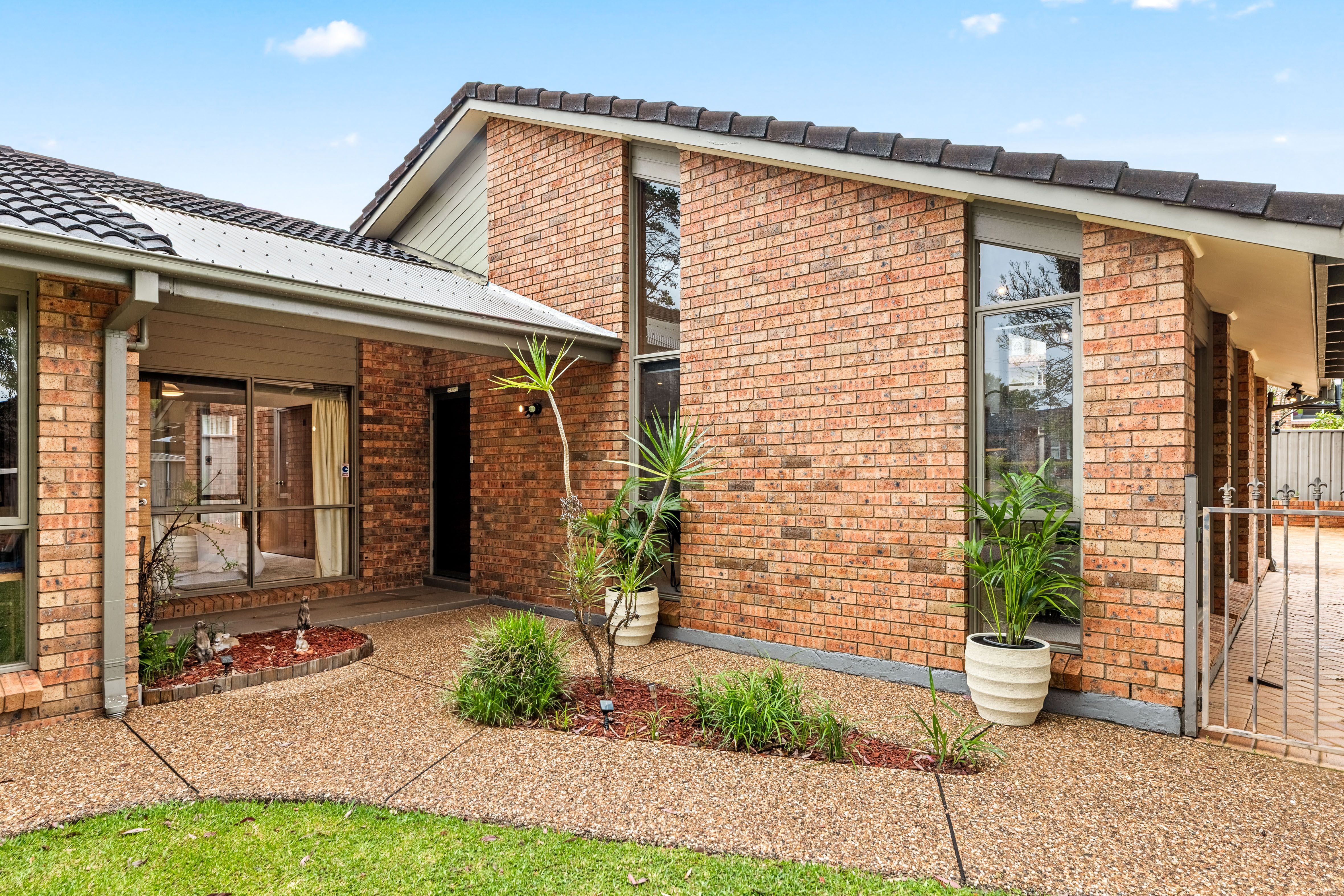 51 Yanderra Avenue — photo 9 of 20
