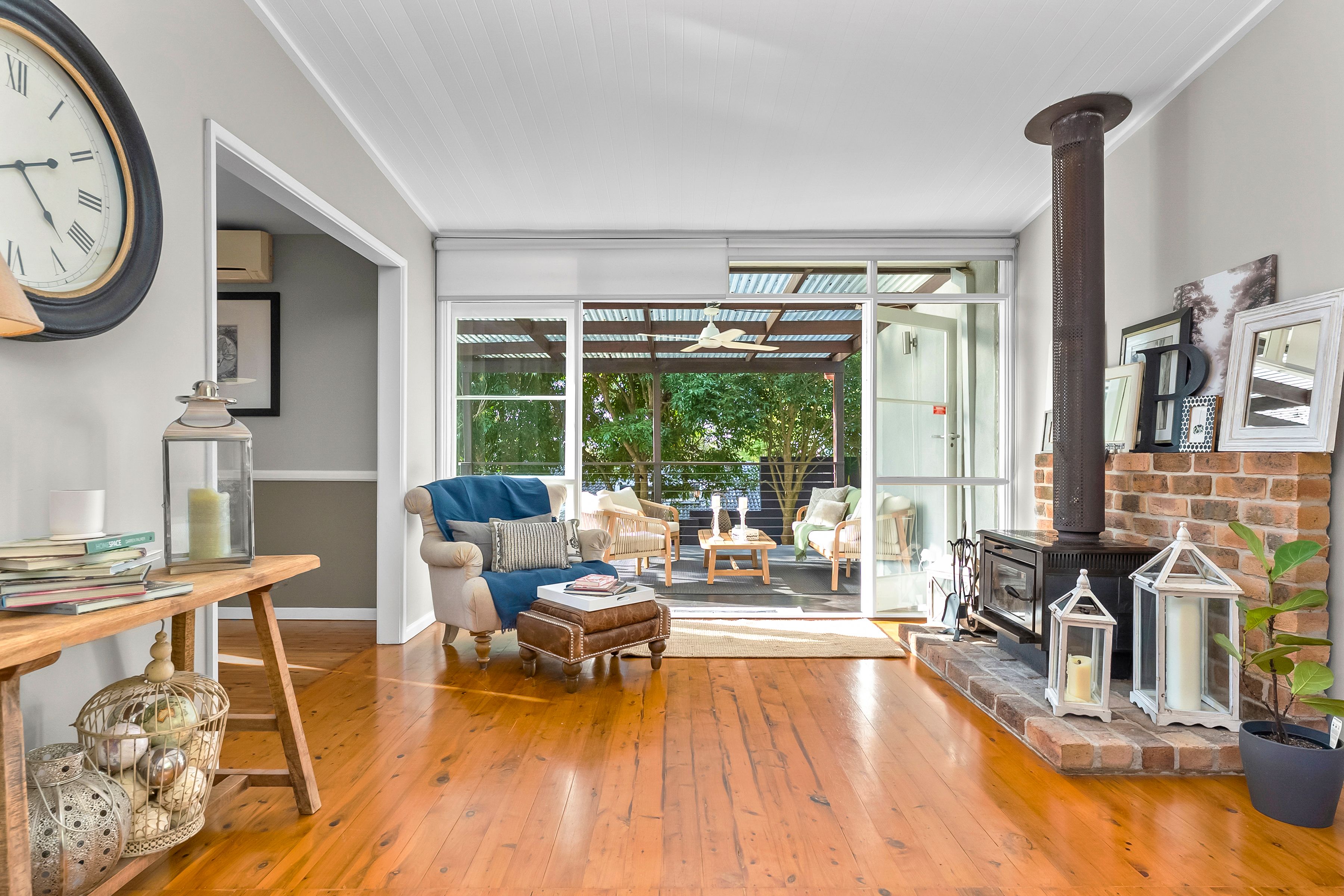 15 Lister Street — photo 4 of 16