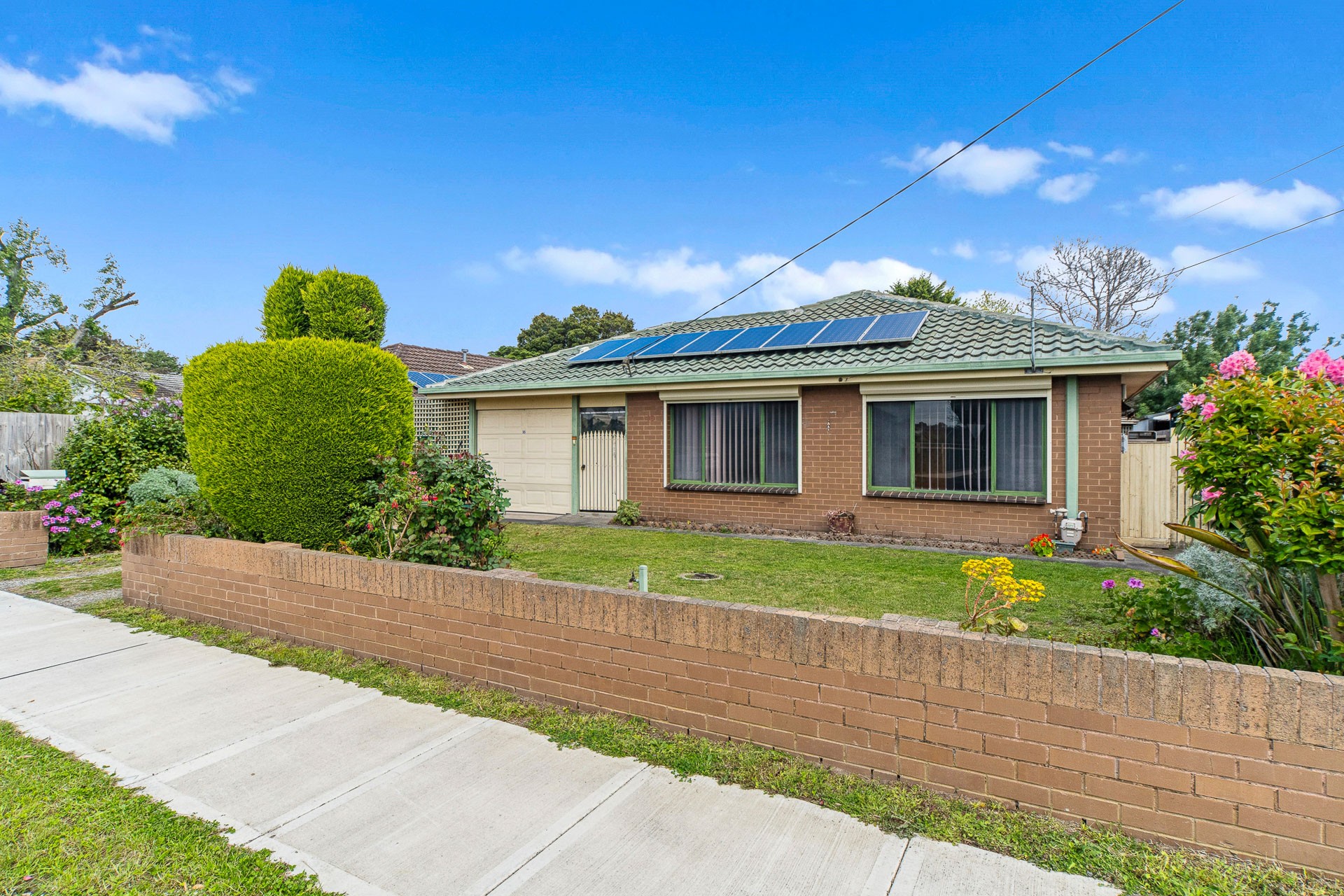 16 Campbell Parade, Cranbourne, VIC 3977