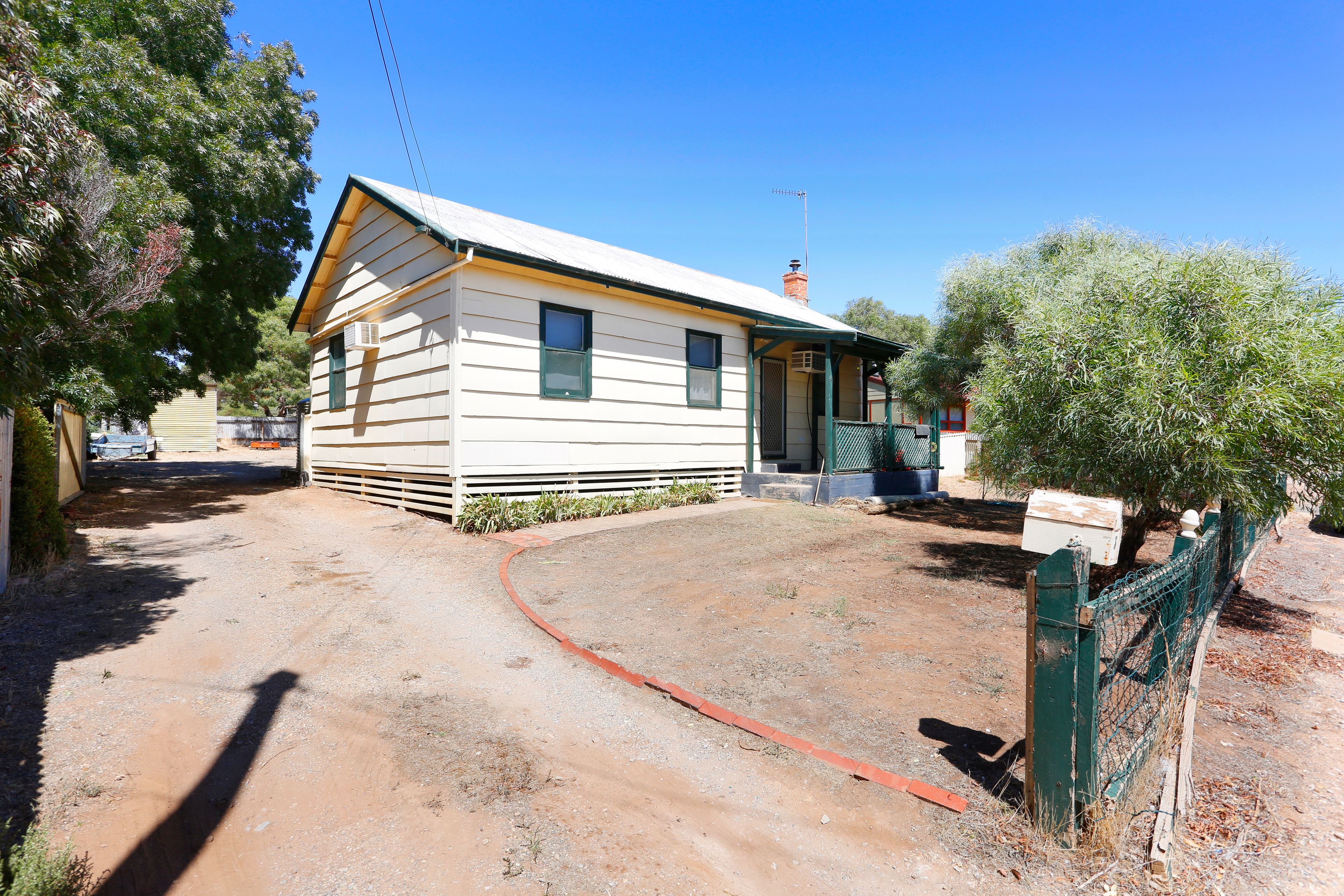 3 Parks Street, Burra SA 5417