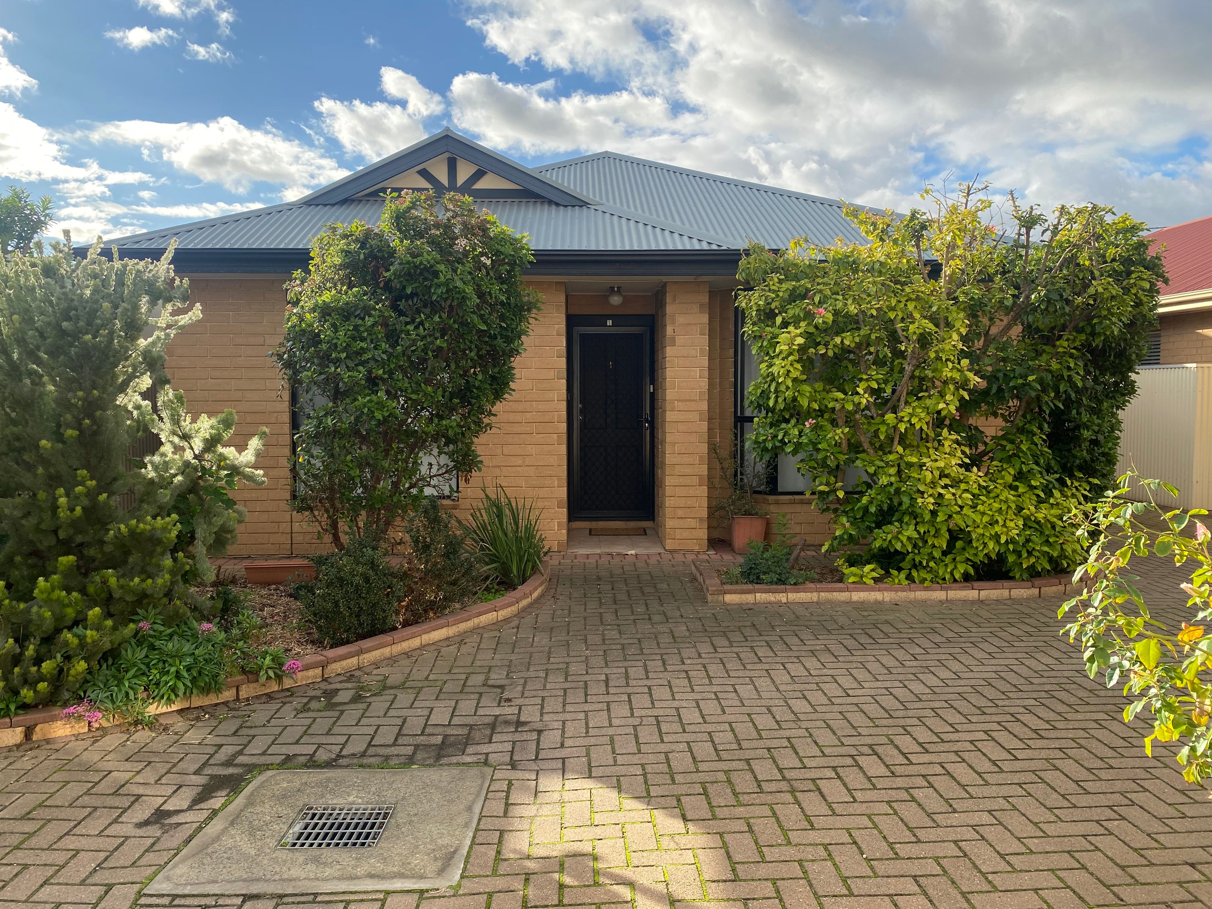 369-371 Grange Road, Findon SA 5023
